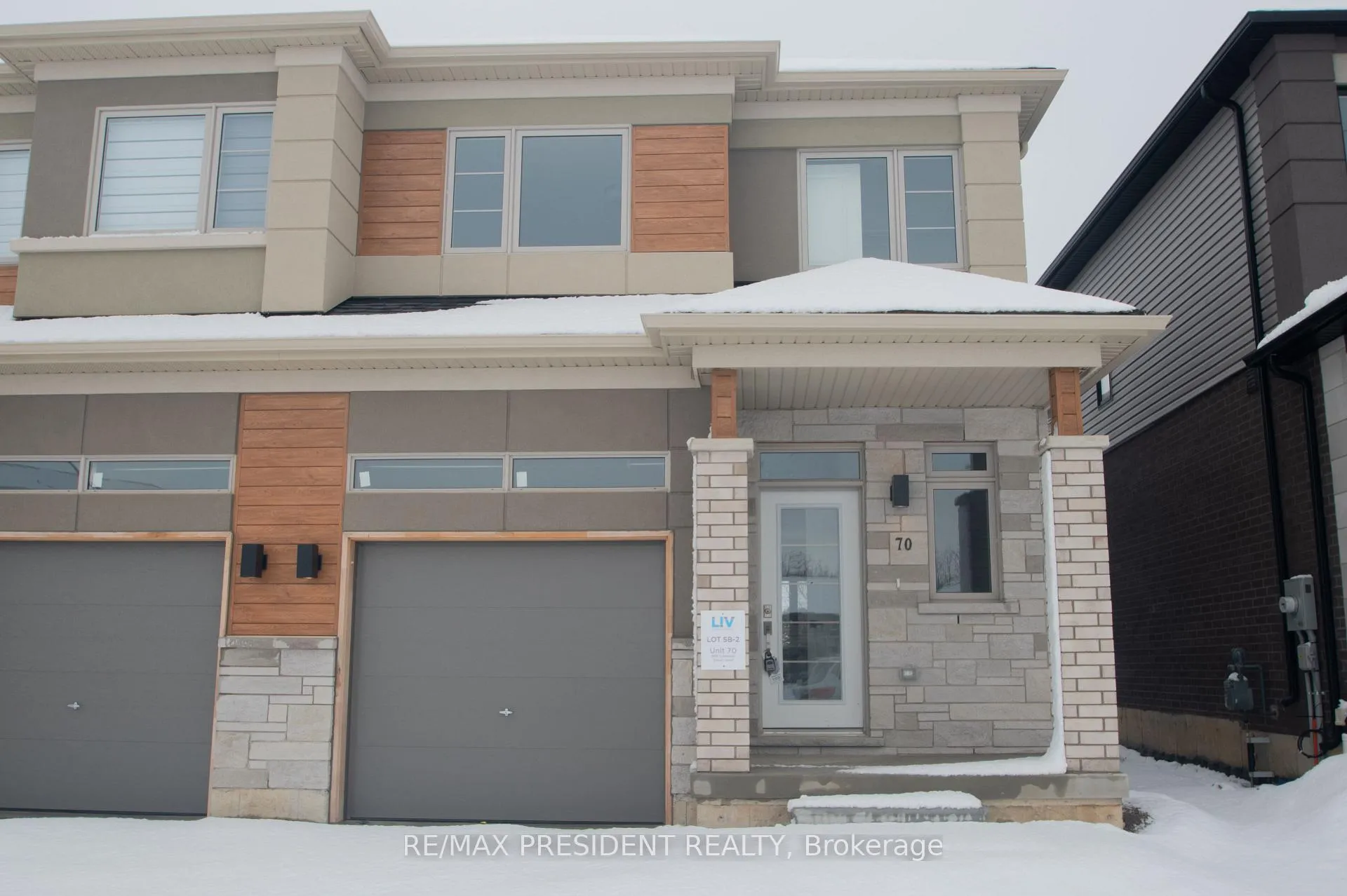 Front of Unit 70, 660 Colborne Street W