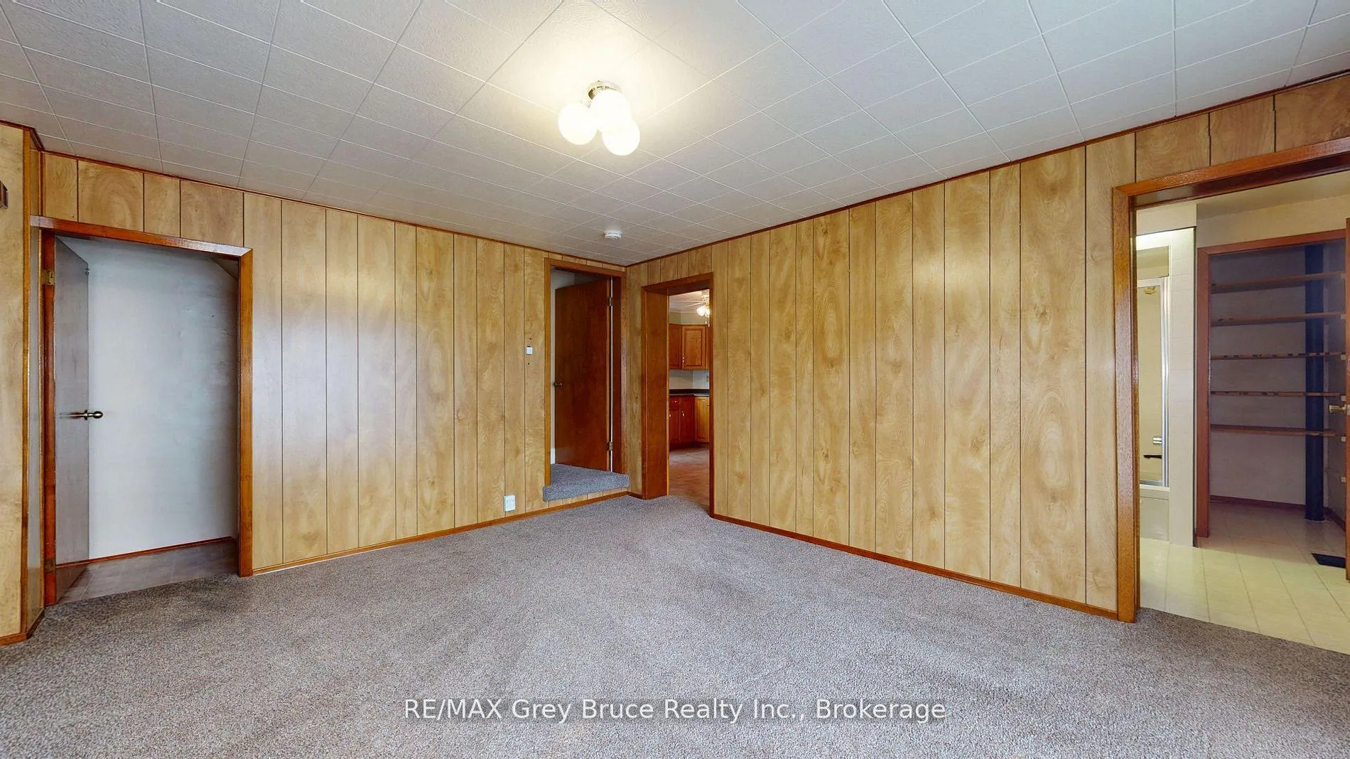 Photo 10 of 76 5th Street S, Arran-Elderslie — HOMEH