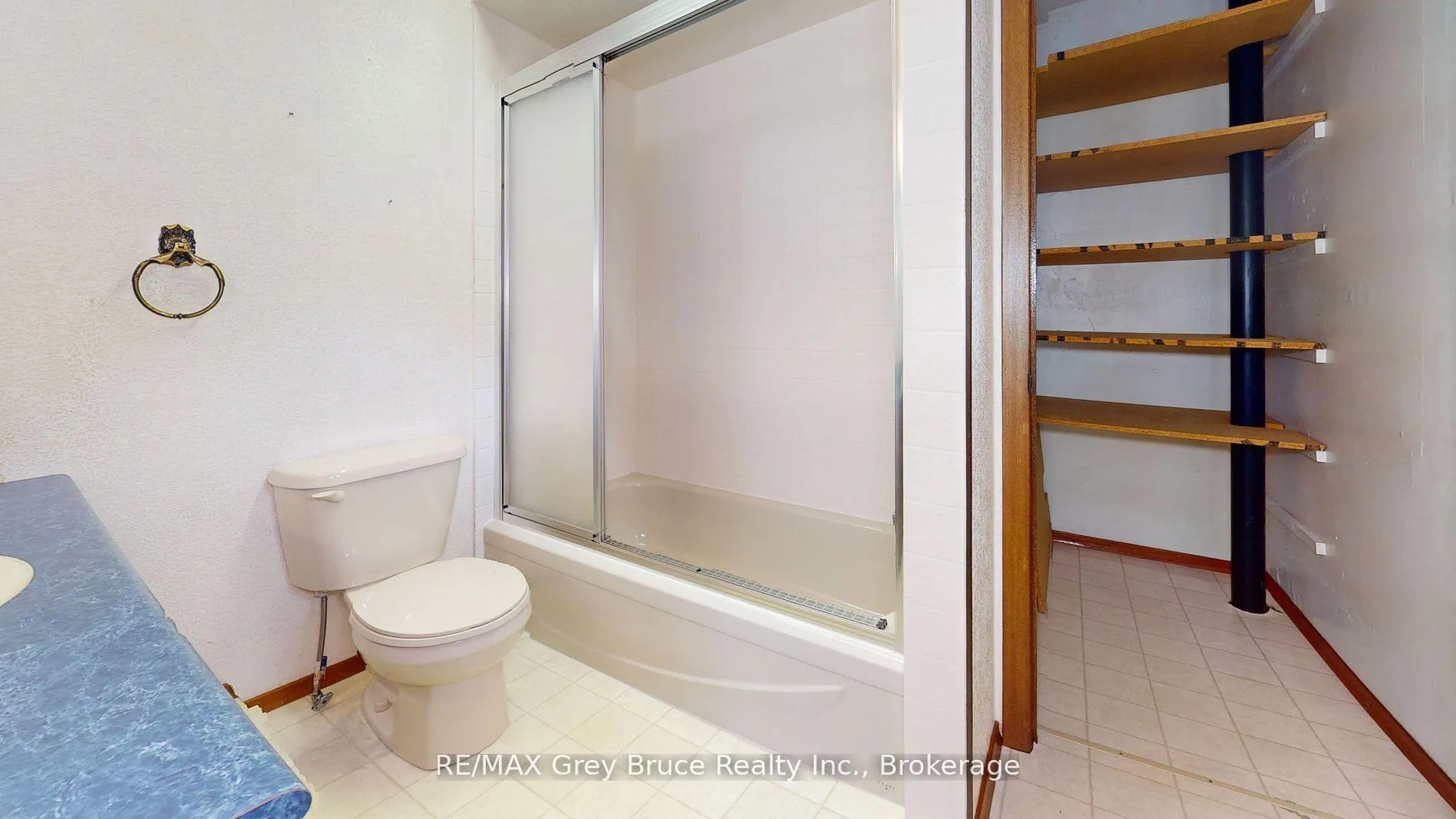 Photo 12 of 76 5th Street S, Arran-Elderslie — HOMEH