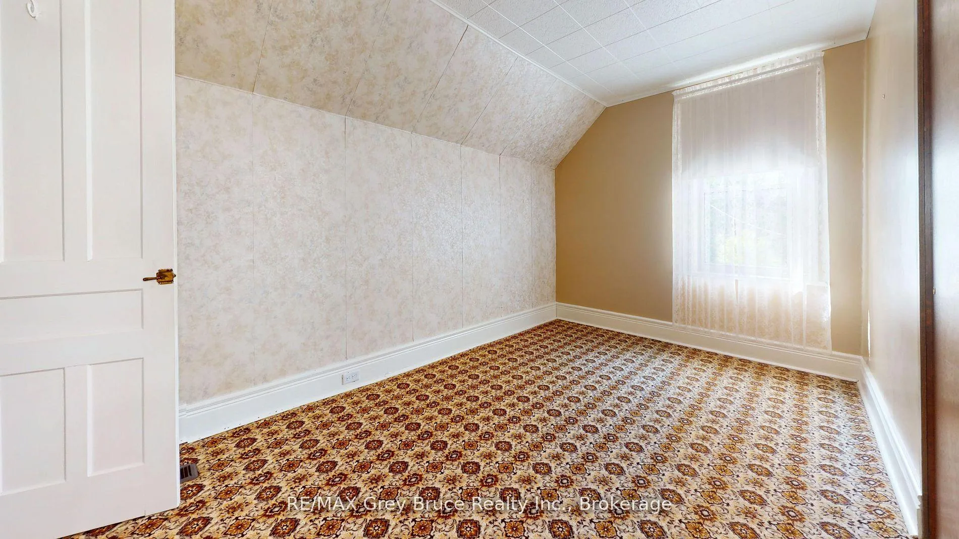 Photo 20 of 76 5th Street S, Arran-Elderslie — HOMEH