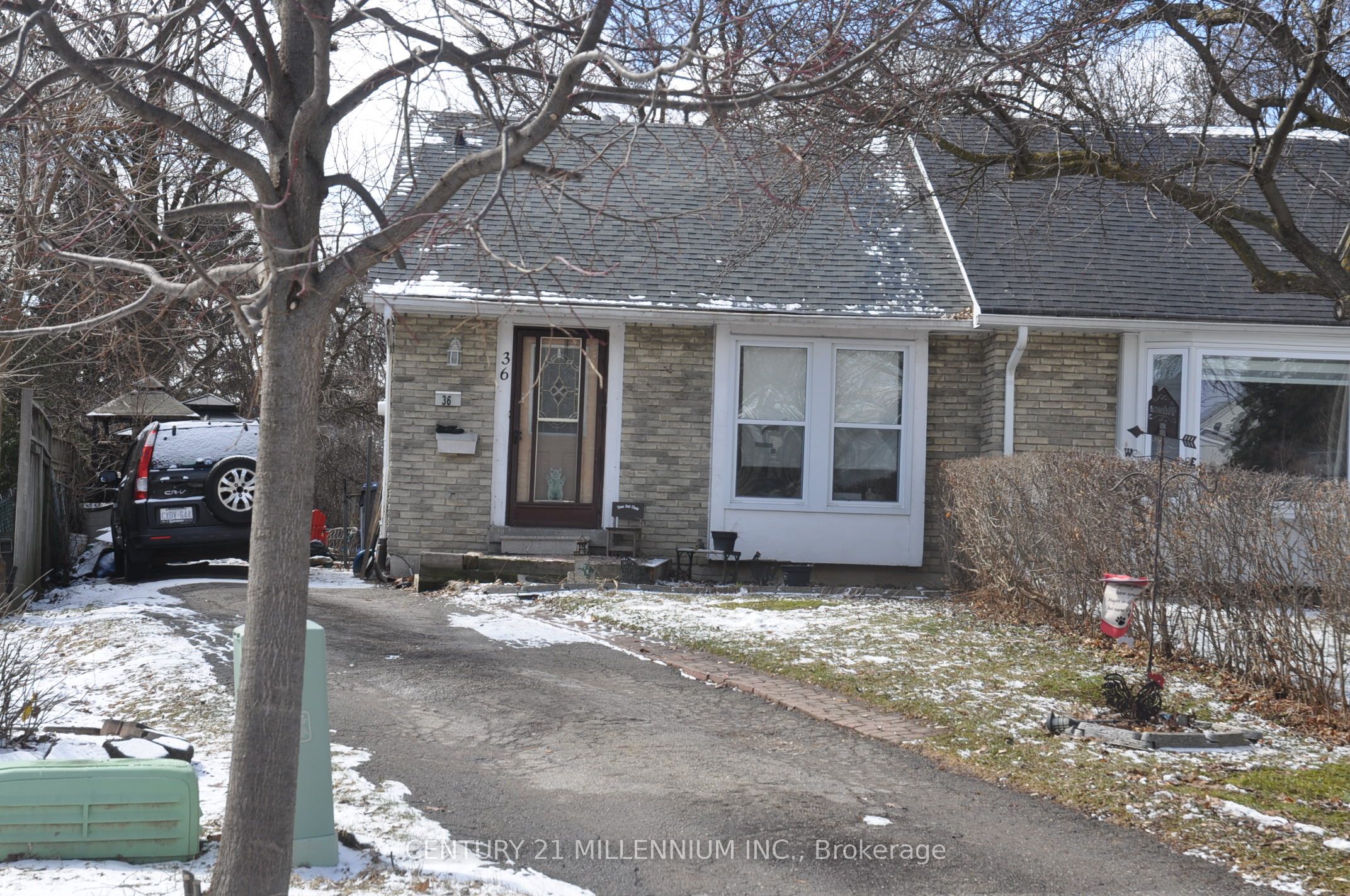 Front of 36 Elmvale Avenue
