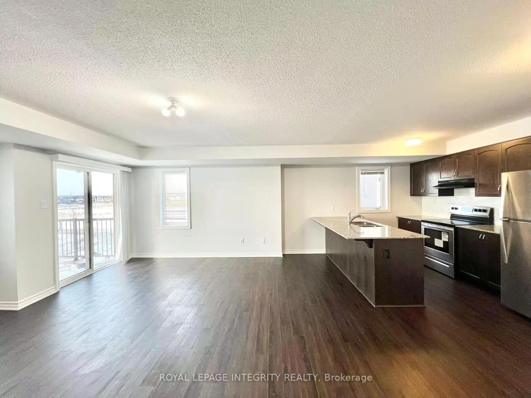 Photo 7 of 848 Atlas Terrace, Ottawa, Kanata - Emerald Meadows/Trailwest — HOMEH