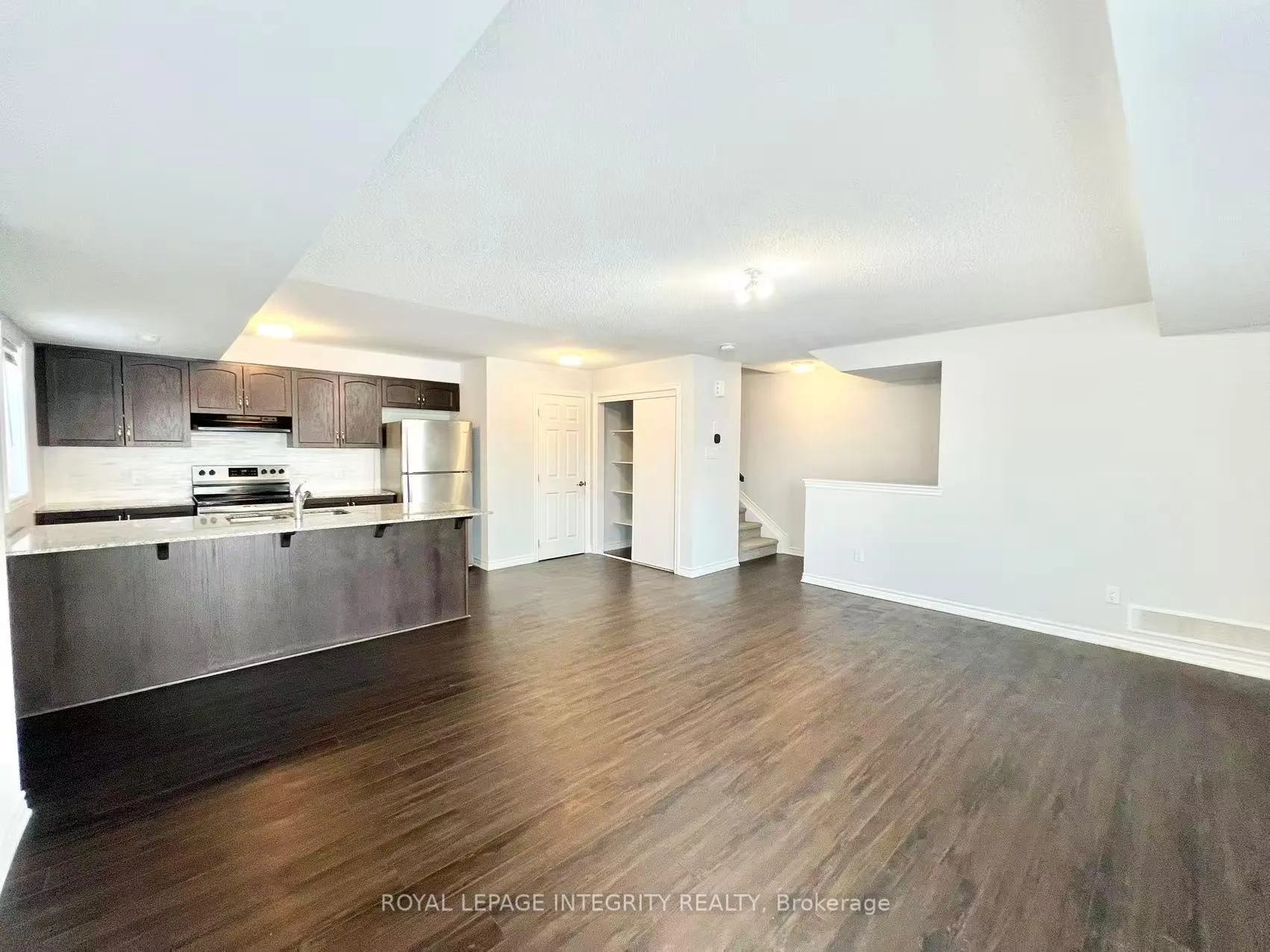 Photo 9 of 848 Atlas Terrace, Ottawa, Kanata - Emerald Meadows/Trailwest — HOMEH