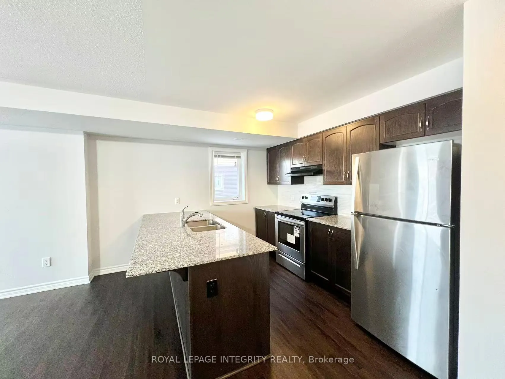 Photo 15 of 848 Atlas Terrace, Ottawa, Kanata - Emerald Meadows/Trailwest — HOMEH