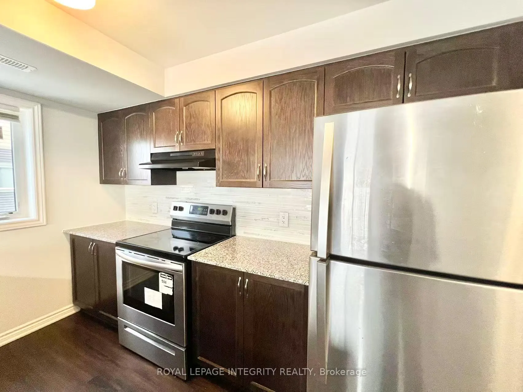 Photo 16 of 848 Atlas Terrace, Ottawa, Kanata - Emerald Meadows/Trailwest — HOMEH