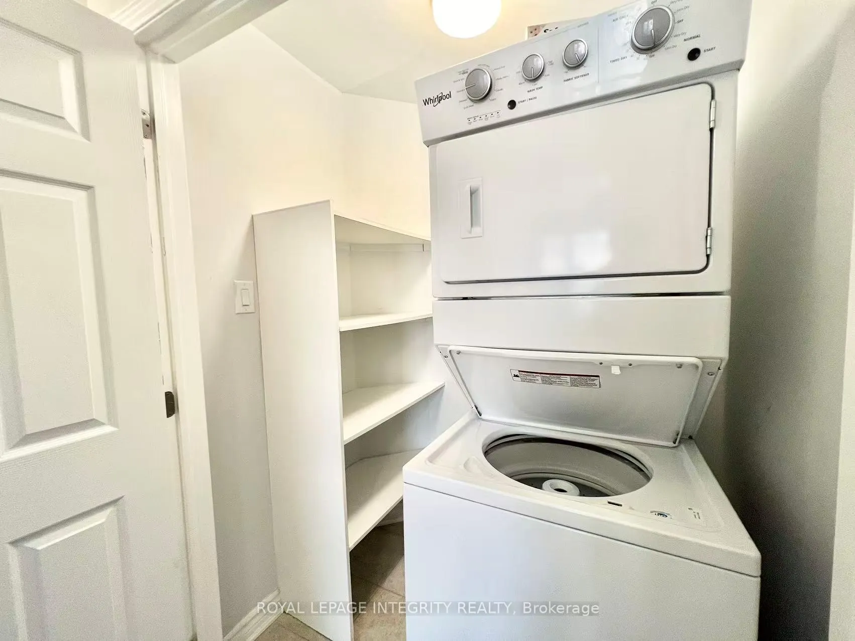 Photo 22 of 848 Atlas Terrace, Ottawa, Kanata - Emerald Meadows/Trailwest — HOMEH
