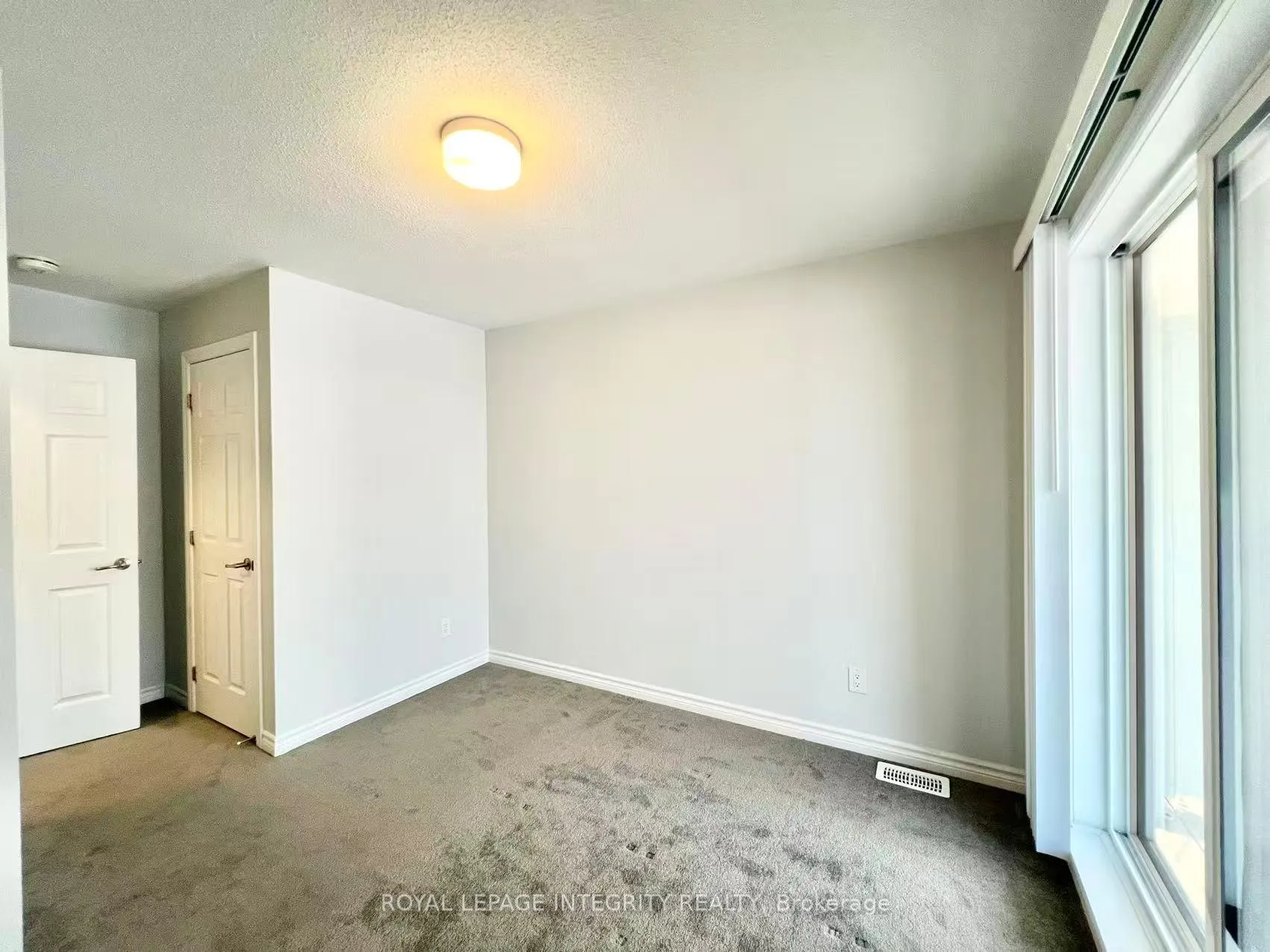 Photo 27 of 848 Atlas Terrace, Ottawa, Kanata - Emerald Meadows/Trailwest — HOMEH
