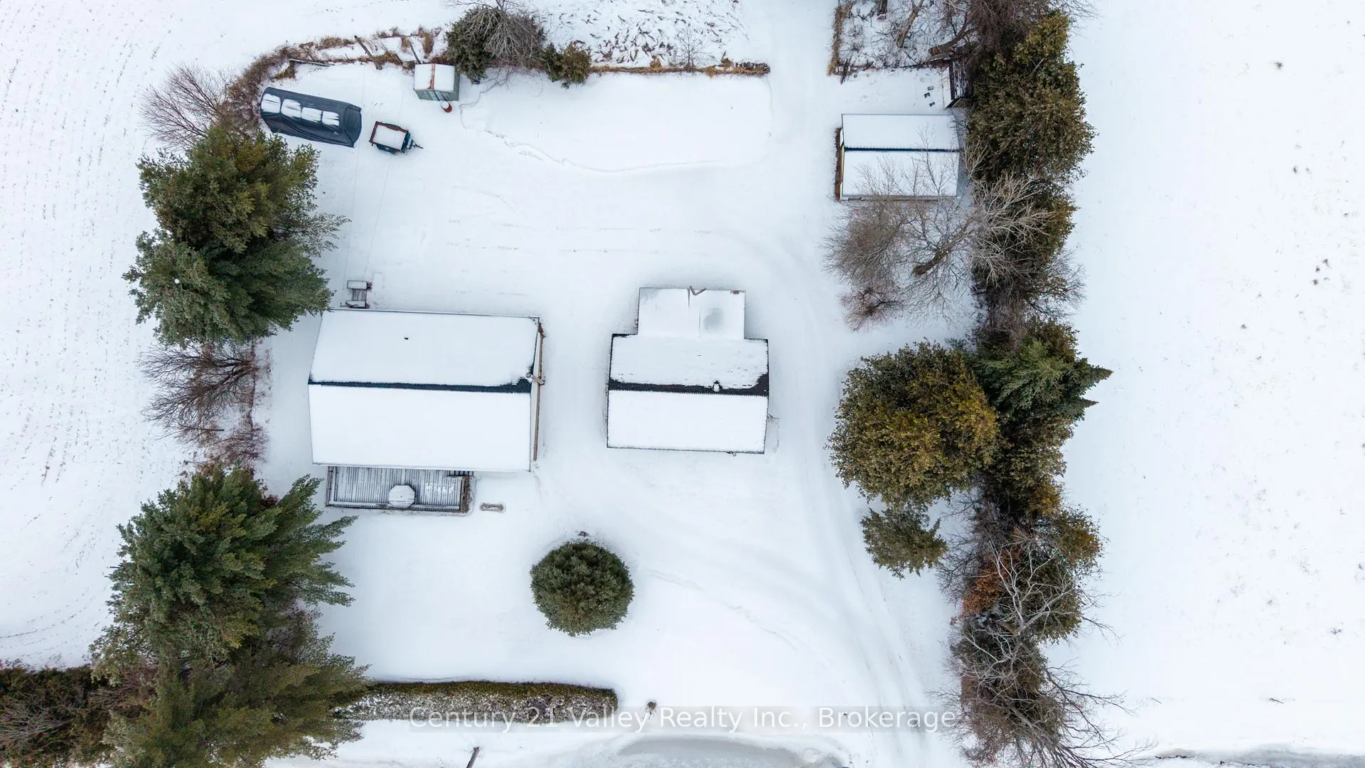 Photo 3 of 911 Bulger Road, North Algona Wilberforce, North Algona/Wilberforce Twp — HOMEH