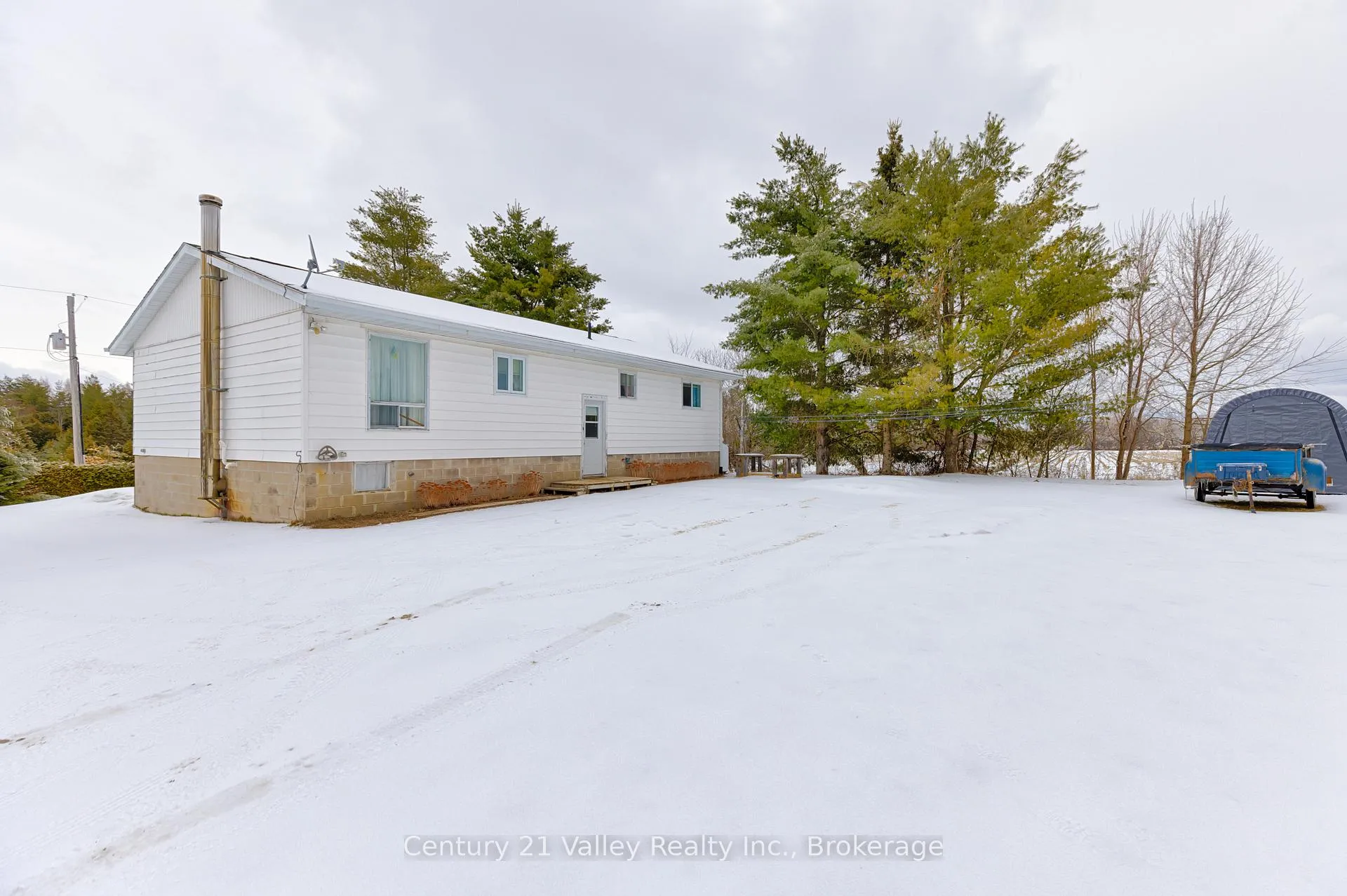Photo 35 of 911 Bulger Road, North Algona Wilberforce, North Algona/Wilberforce Twp — HOMEH