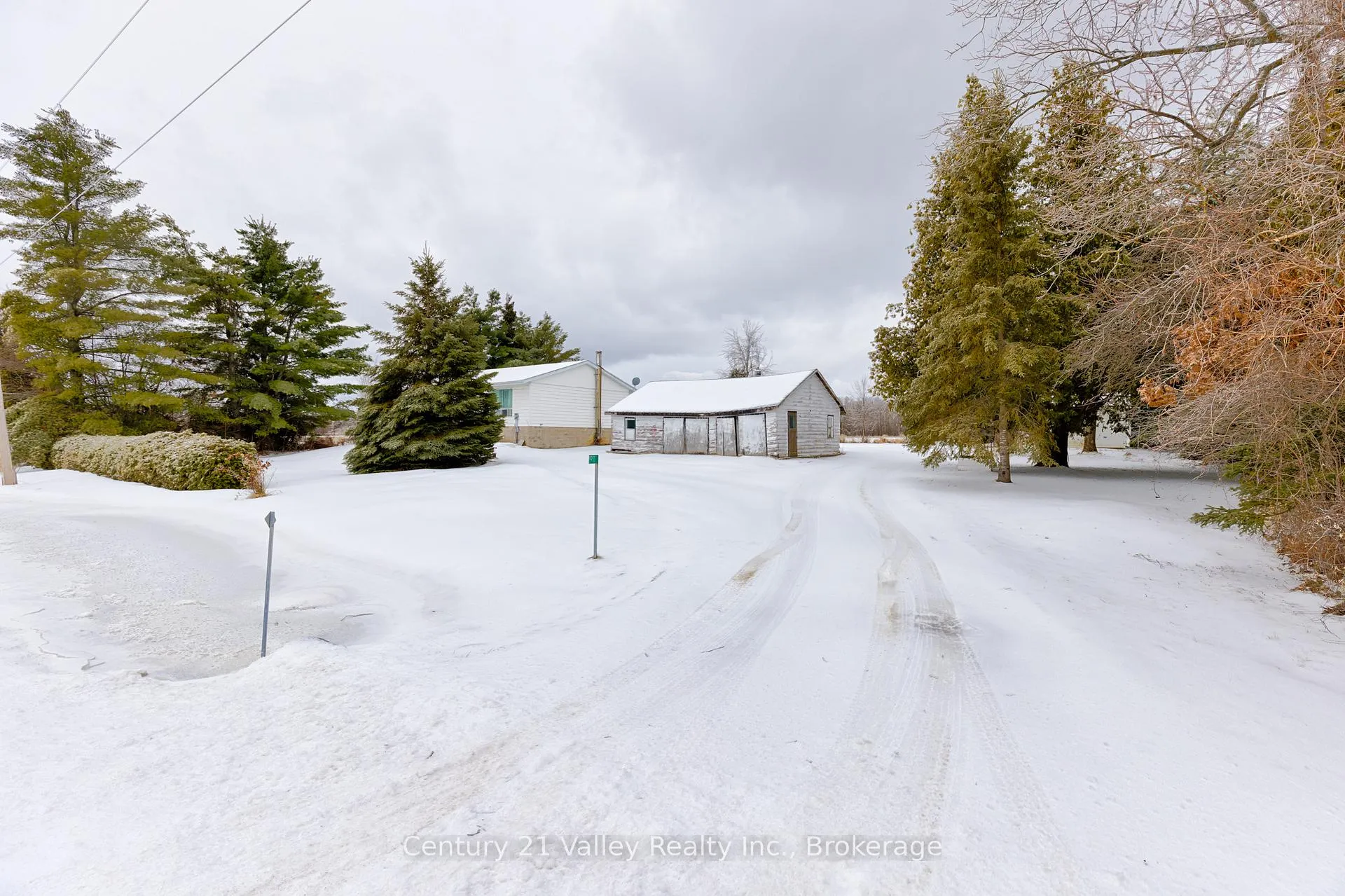 Photo 41 of 911 Bulger Road, North Algona Wilberforce, North Algona/Wilberforce Twp — HOMEH