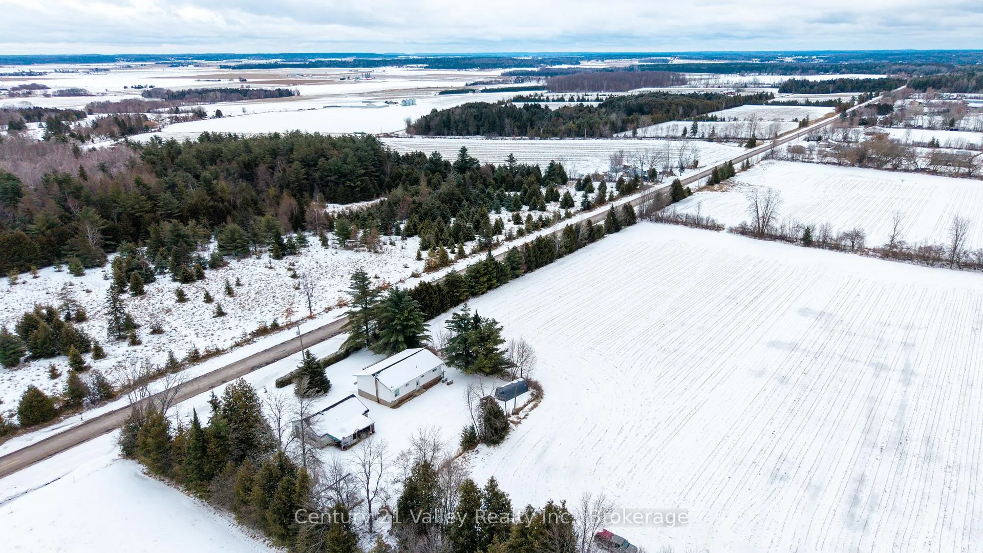 Photo 46 of 911 Bulger Road, North Algona Wilberforce, North Algona/Wilberforce Twp — HOMEH