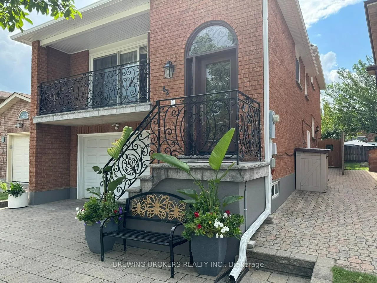 Photo 1 of 42 Keefer Court, Vaughan, Brownridge — HOMEH