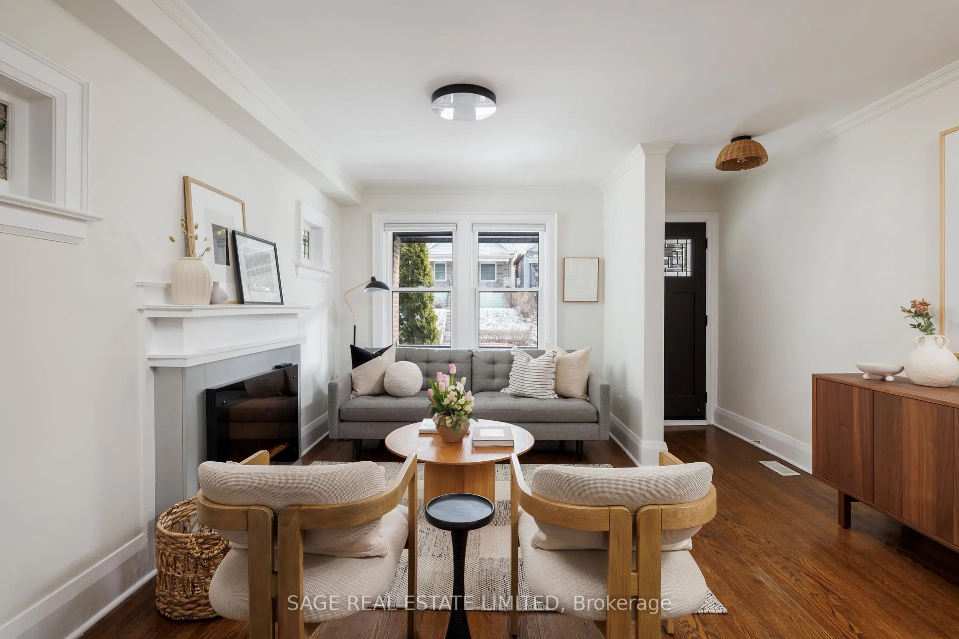 Photo 6 of 292A Woodfield Road, Toronto, Greenwood-Coxwell — HOMEH