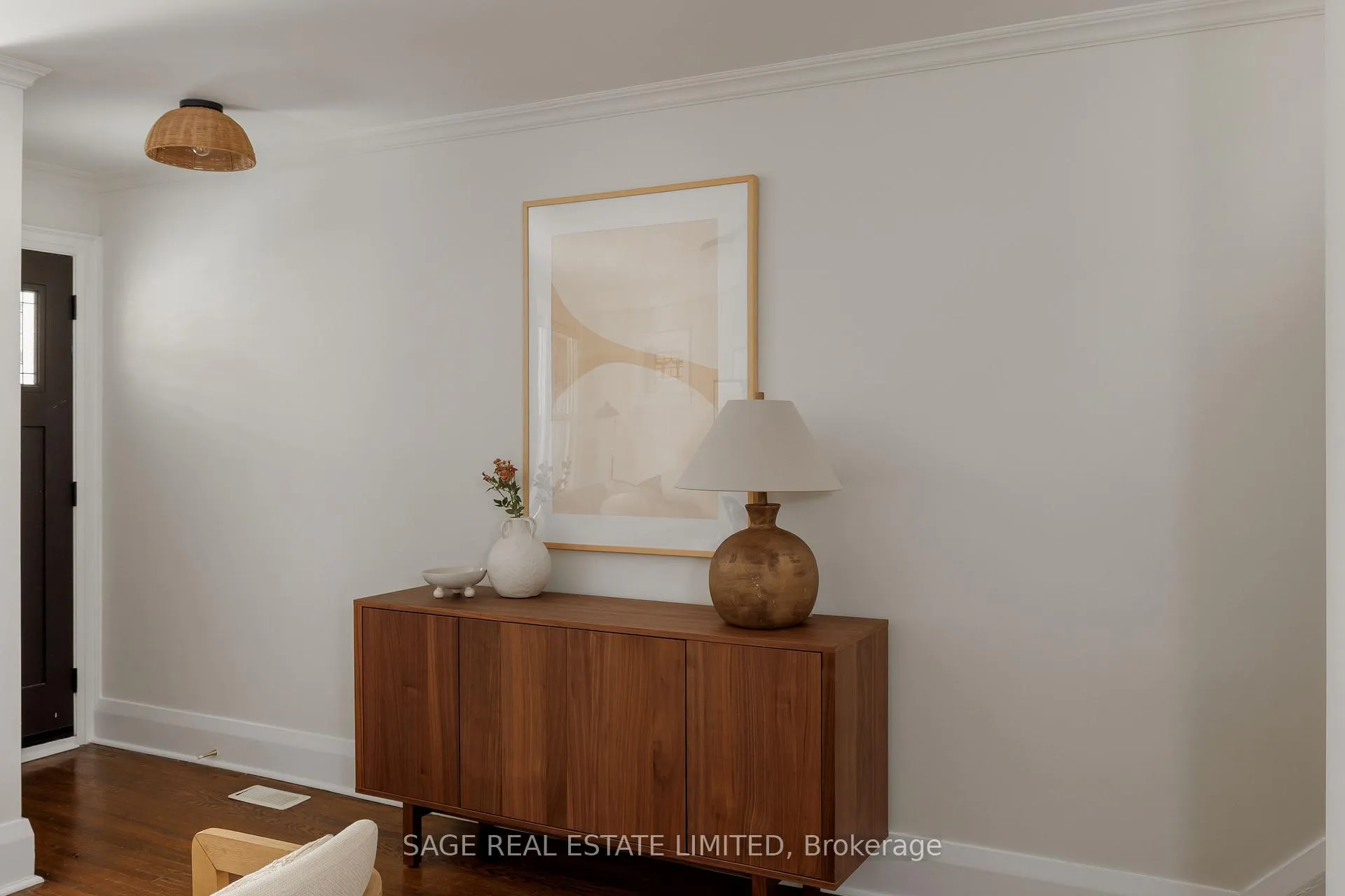 Photo 10 of 292A Woodfield Road, Toronto, Greenwood-Coxwell — HOMEH