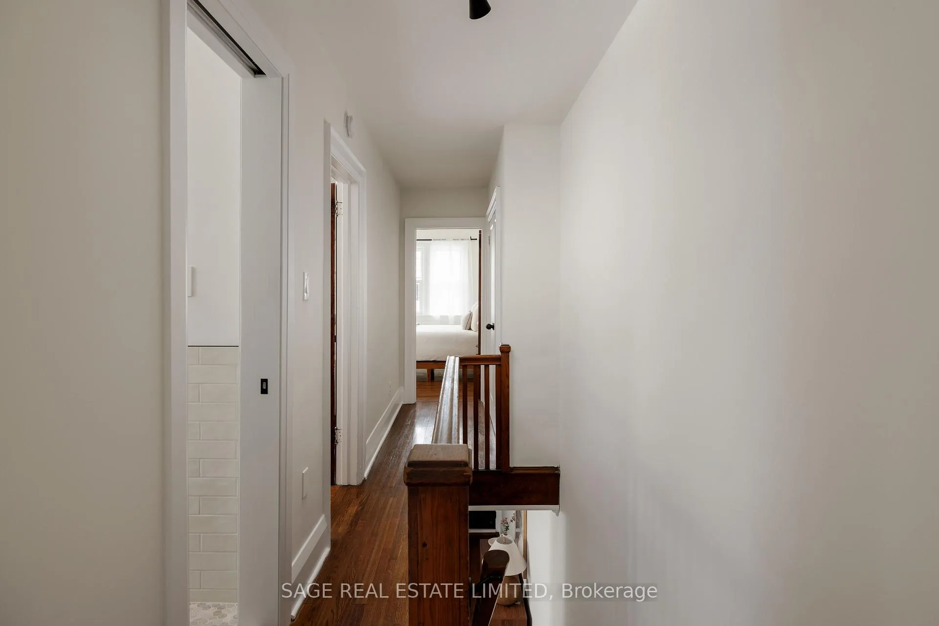 Photo 21 of 292A Woodfield Road, Toronto, Greenwood-Coxwell — HOMEH