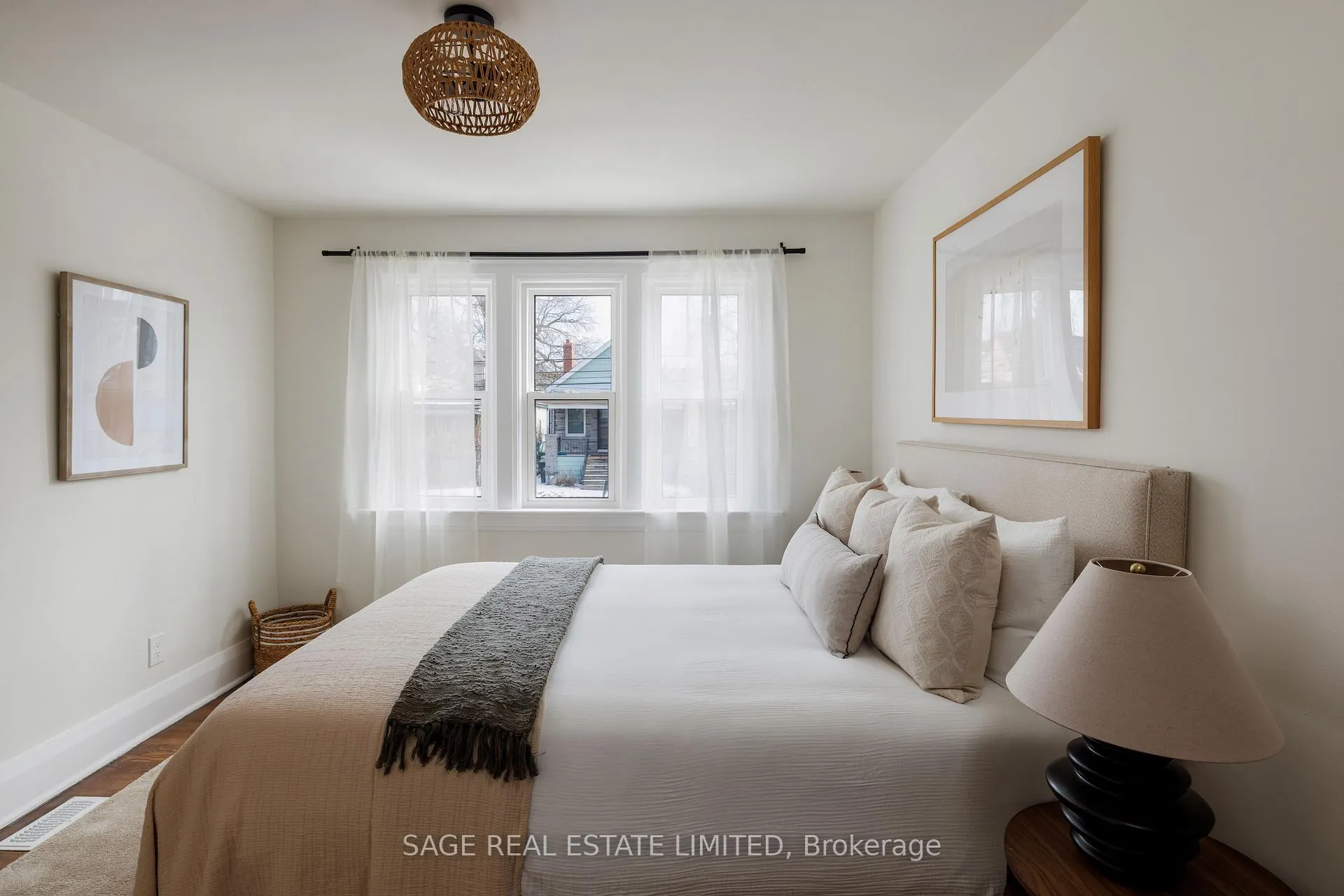 Photo 22 of 292A Woodfield Road, Toronto, Greenwood-Coxwell — HOMEH