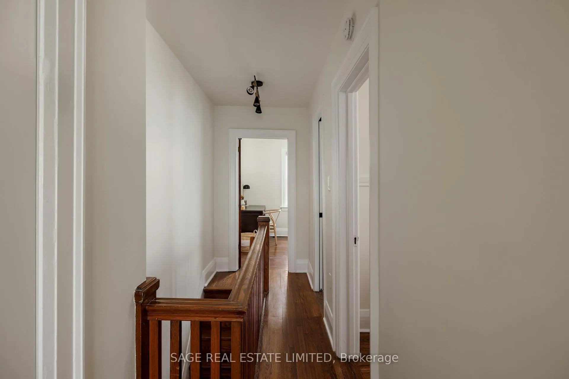 Photo 28 of 292A Woodfield Road, Toronto, Greenwood-Coxwell — HOMEH