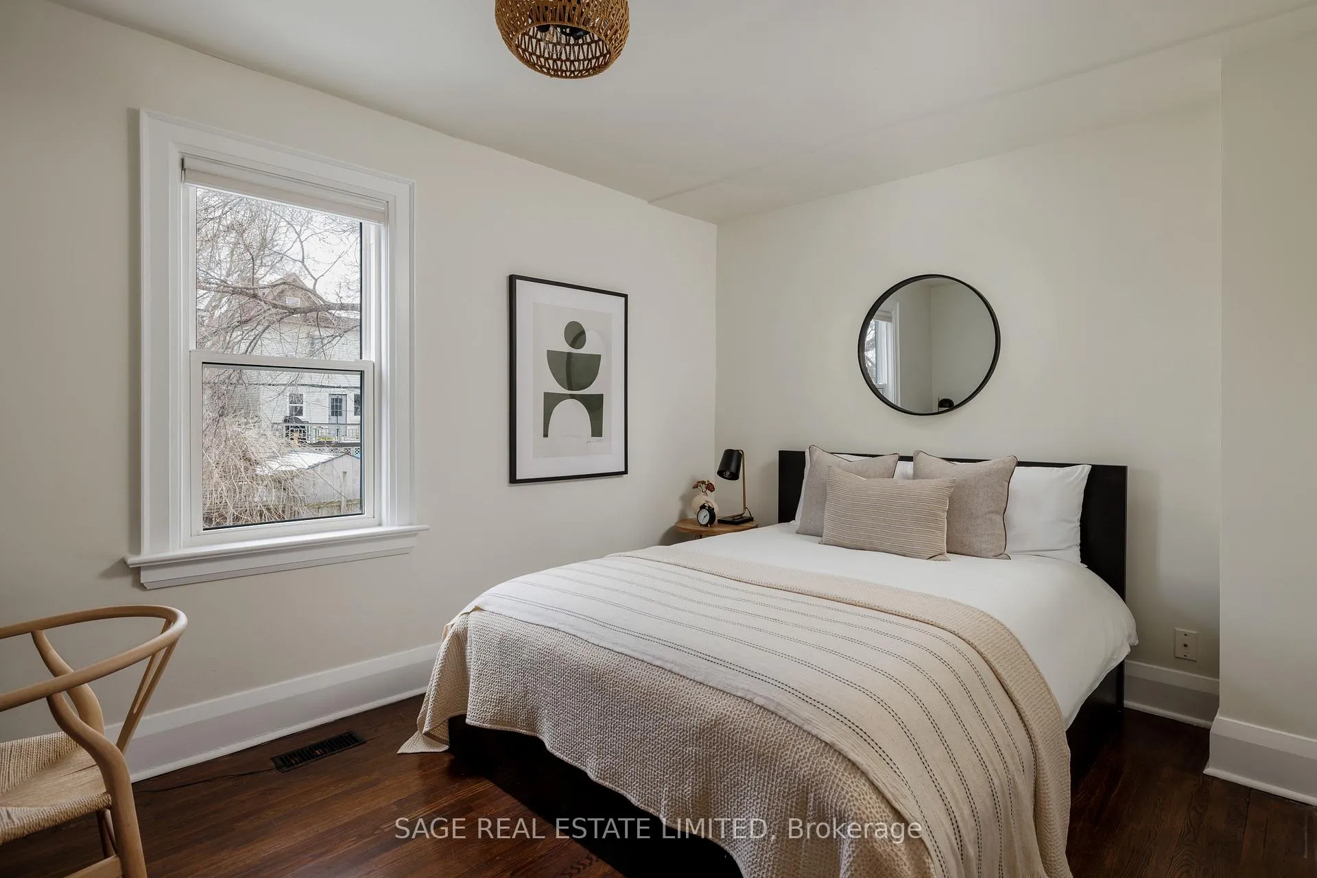 Photo 29 of 292A Woodfield Road, Toronto, Greenwood-Coxwell — HOMEH