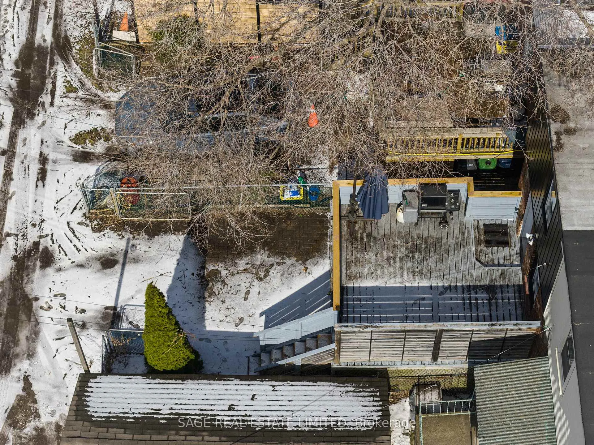 Photo 45 of 292A Woodfield Road, Toronto, Greenwood-Coxwell — HOMEH