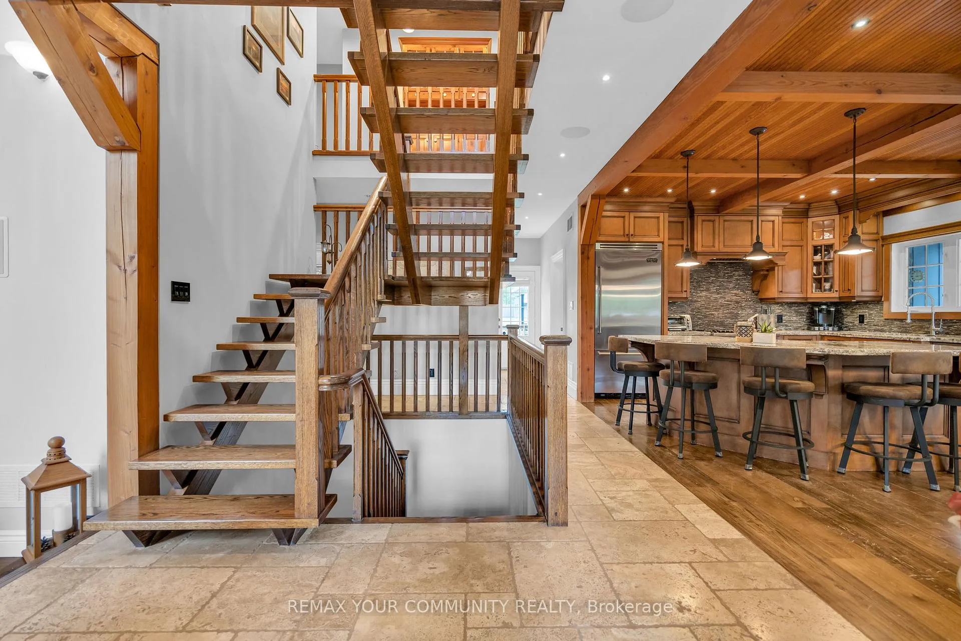 Photo 14 of 515 Lake Drive E, Georgina, Historic Lakeshore Communities — HOMEH