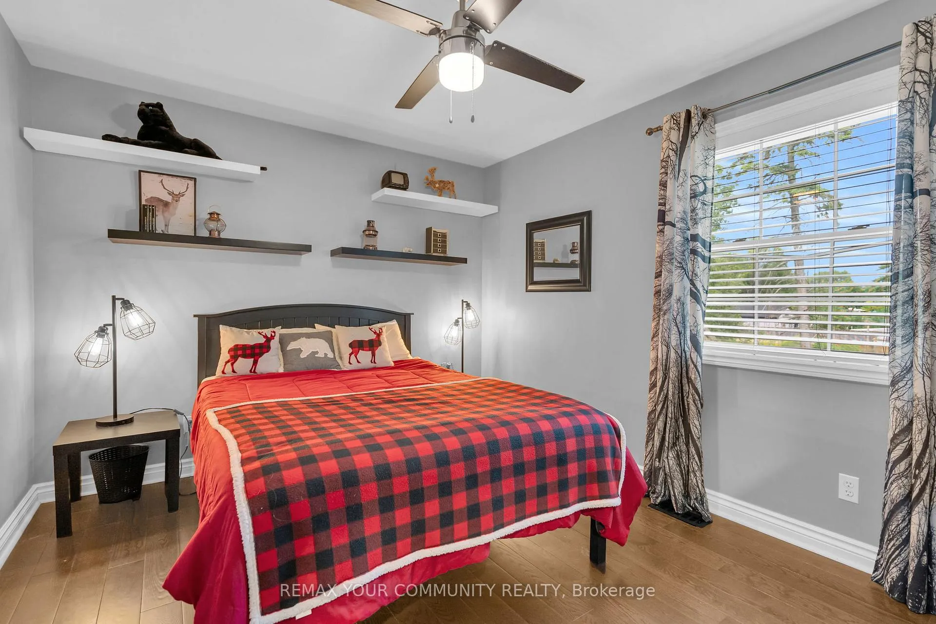 Photo 33 of 515 Lake Drive E, Georgina, Historic Lakeshore Communities — HOMEH