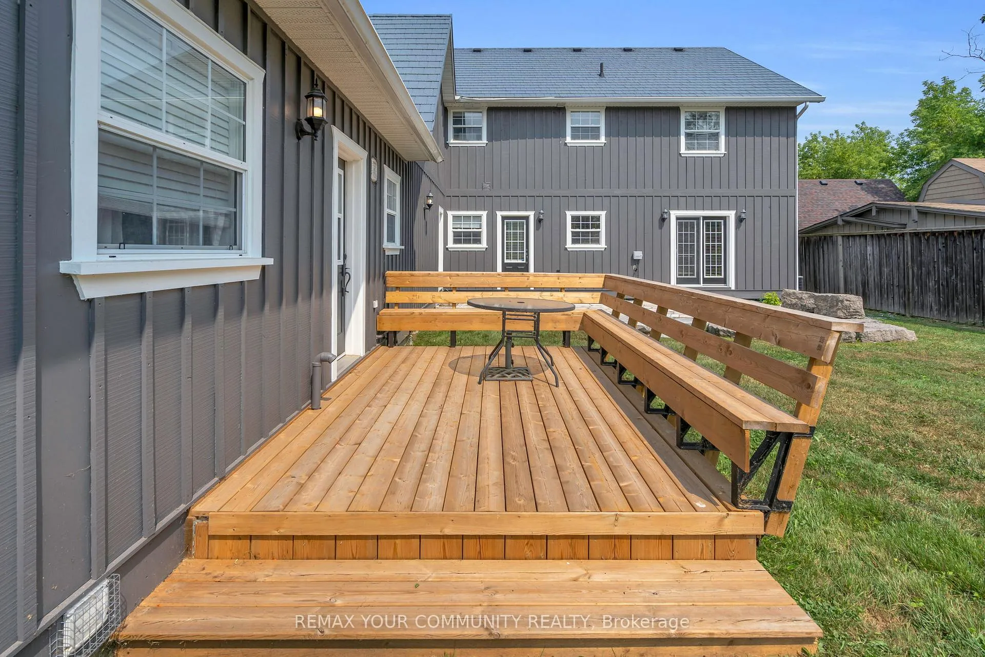 Photo 45 of 515 Lake Drive E, Georgina, Historic Lakeshore Communities — HOMEH