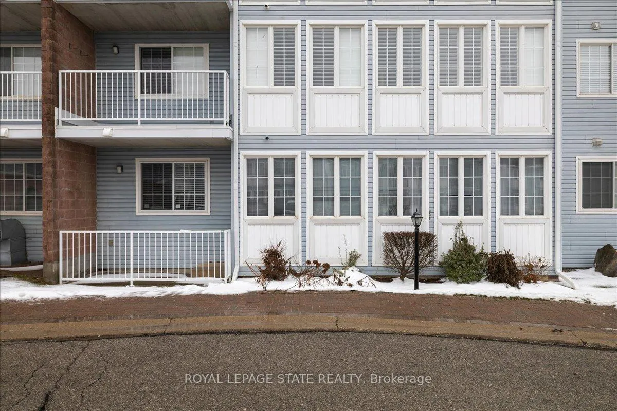 Photo 6 of Unit 101, 500 Silverbirch Boulevard, Hamilton, Rural Glanbrook — HOMEH
