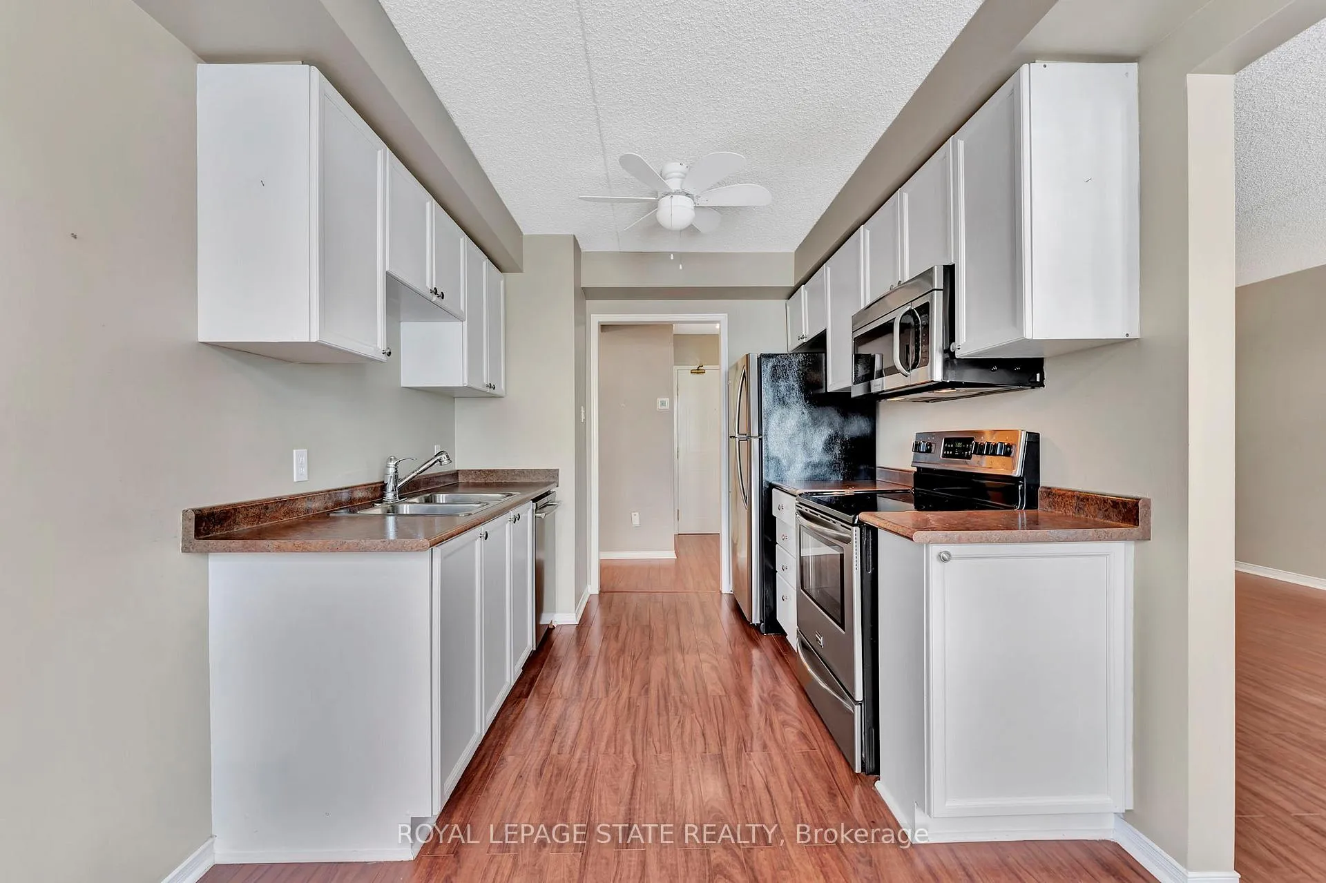 Photo 19 of Unit 101, 500 Silverbirch Boulevard, Hamilton, Rural Glanbrook — HOMEH