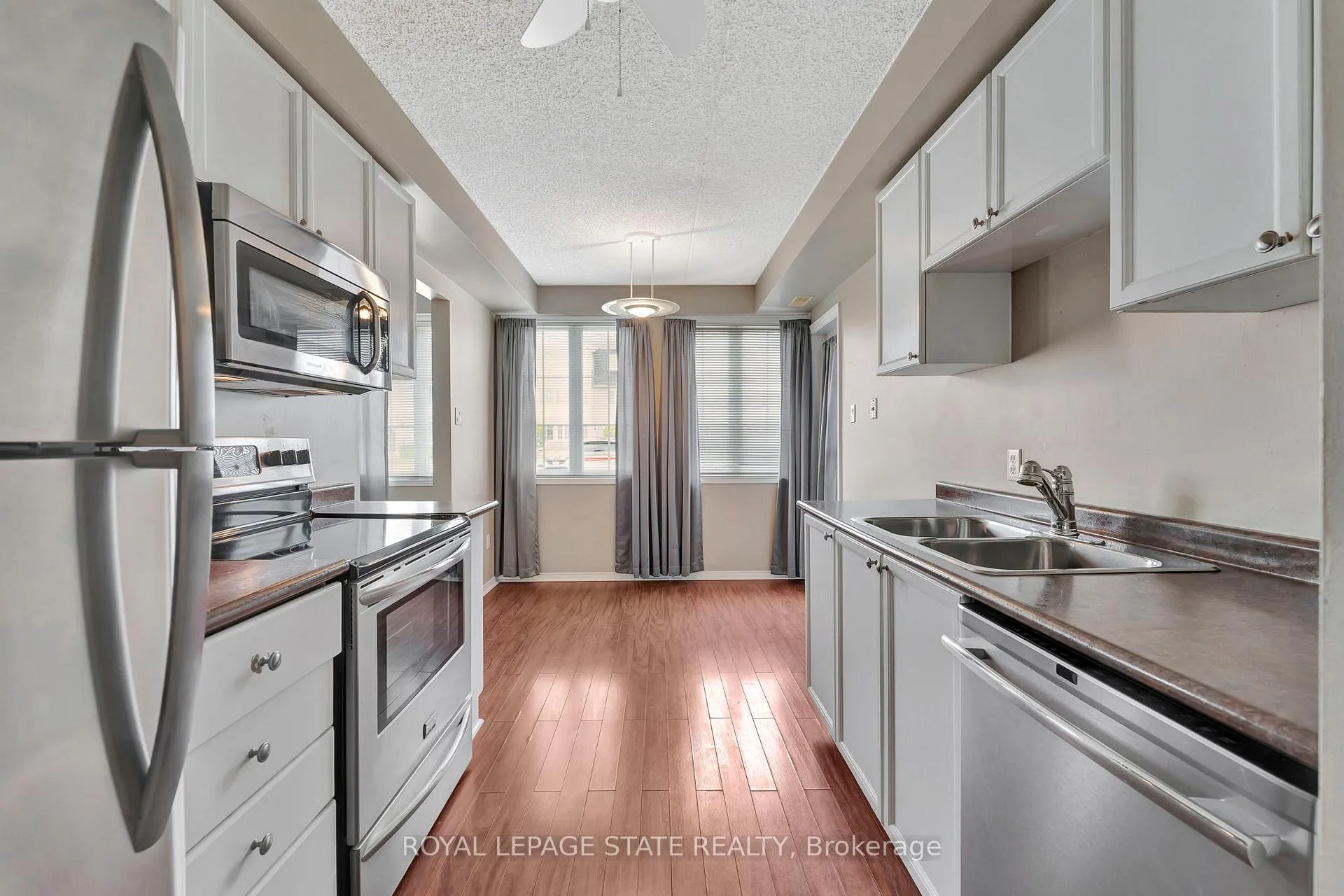 Photo 22 of Unit 101, 500 Silverbirch Boulevard, Hamilton, Rural Glanbrook — HOMEH