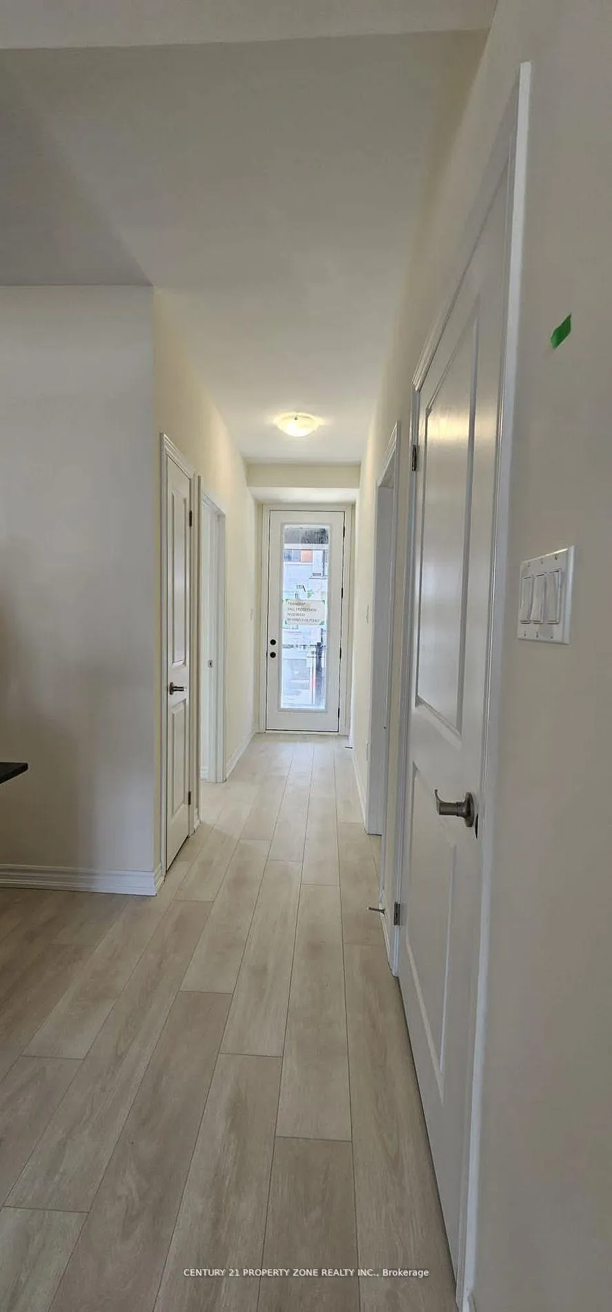 Photo 8 of Unit 81, 25 Knotsberry Circle, Brampton, Bram West — HOMEH