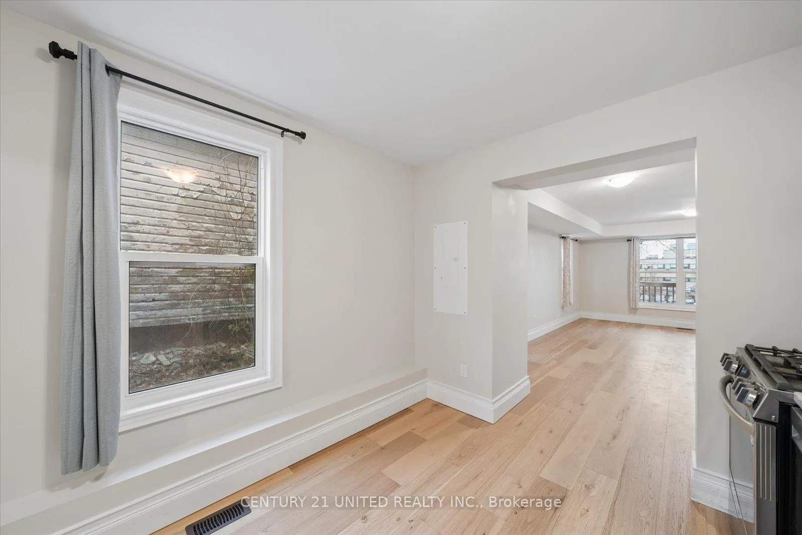Photo 18 of Unit 512, 514 College Street, Peterborough, Town Ward 3 — HOMEH
