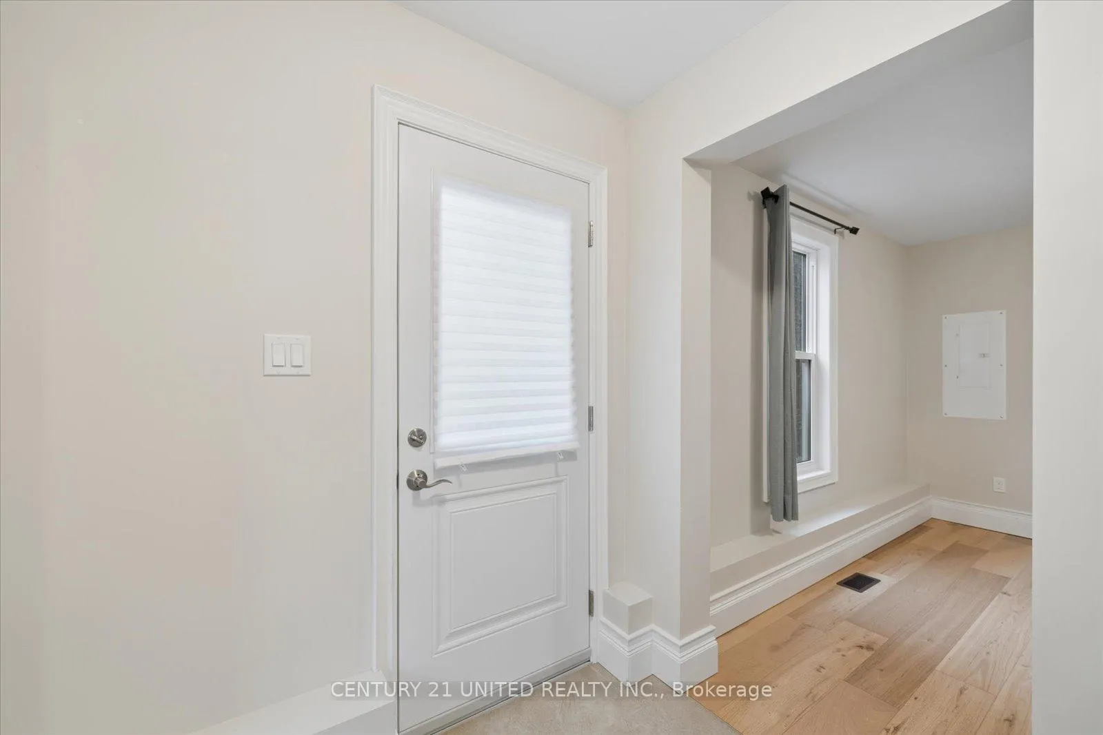 Photo 19 of Unit 512, 514 College Street, Peterborough, Town Ward 3 — HOMEH