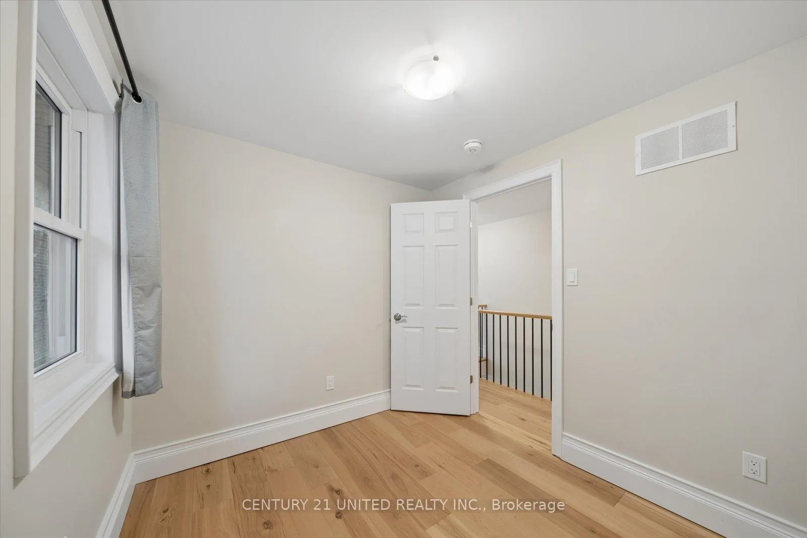Photo 27 of Unit 512, 514 College Street, Peterborough, Town Ward 3 — HOMEH