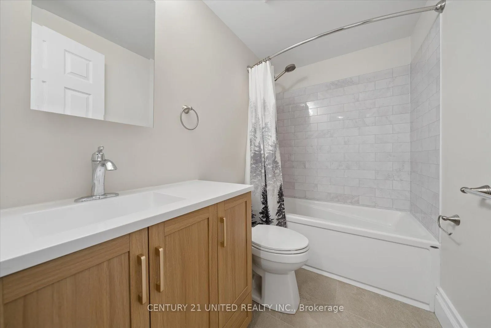 Photo 29 of Unit 512, 514 College Street, Peterborough, Town Ward 3 — HOMEH