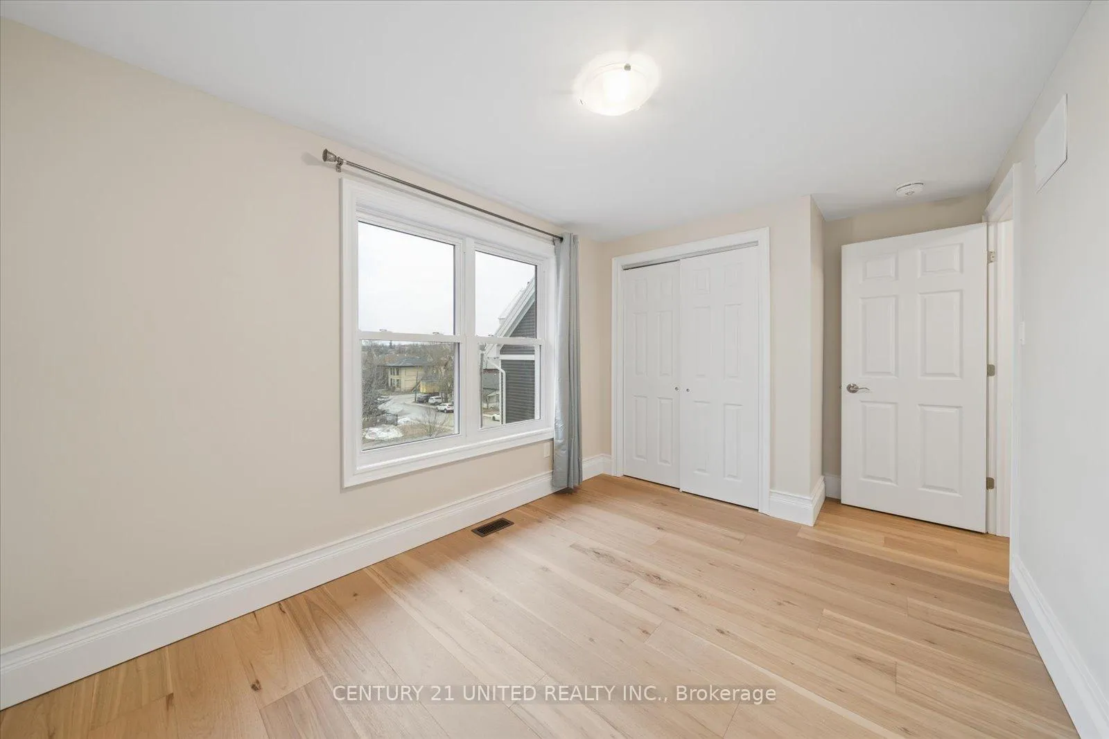 Photo 31 of Unit 512, 514 College Street, Peterborough, Town Ward 3 — HOMEH