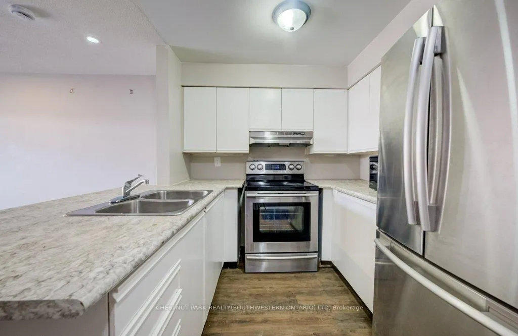 Photo 5 of Unit 35, 41 Valleyview Road, Kitchener — HOMEH