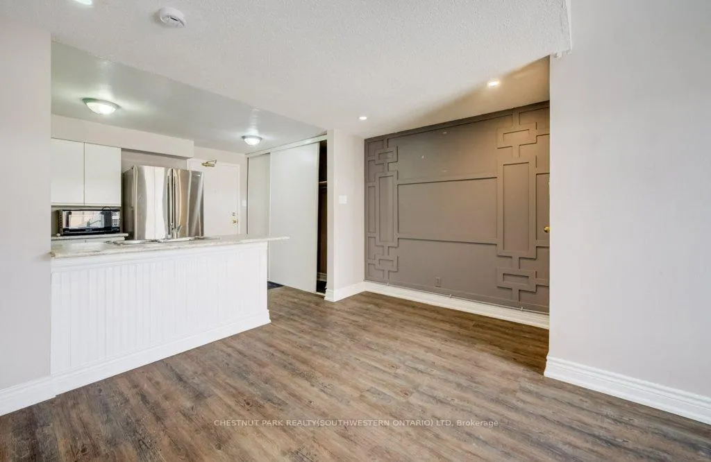 Photo 8 of Unit 35, 41 Valleyview Road, Kitchener — HOMEH