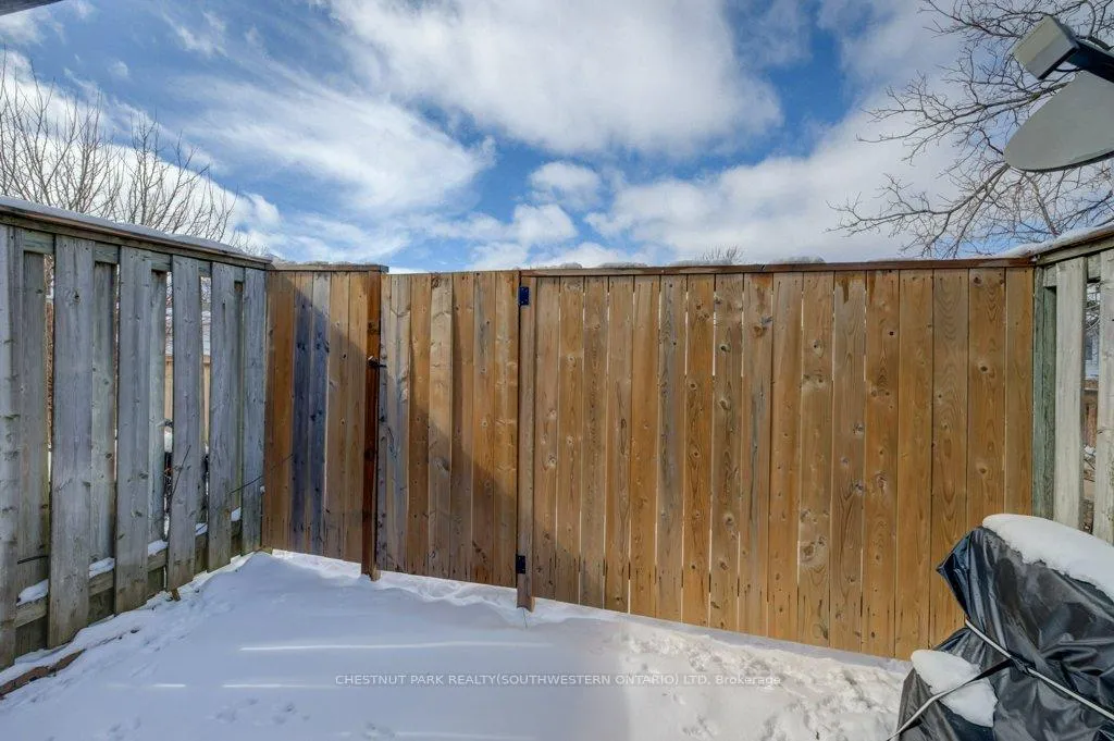 Photo 20 of Unit 35, 41 Valleyview Road, Kitchener — HOMEH