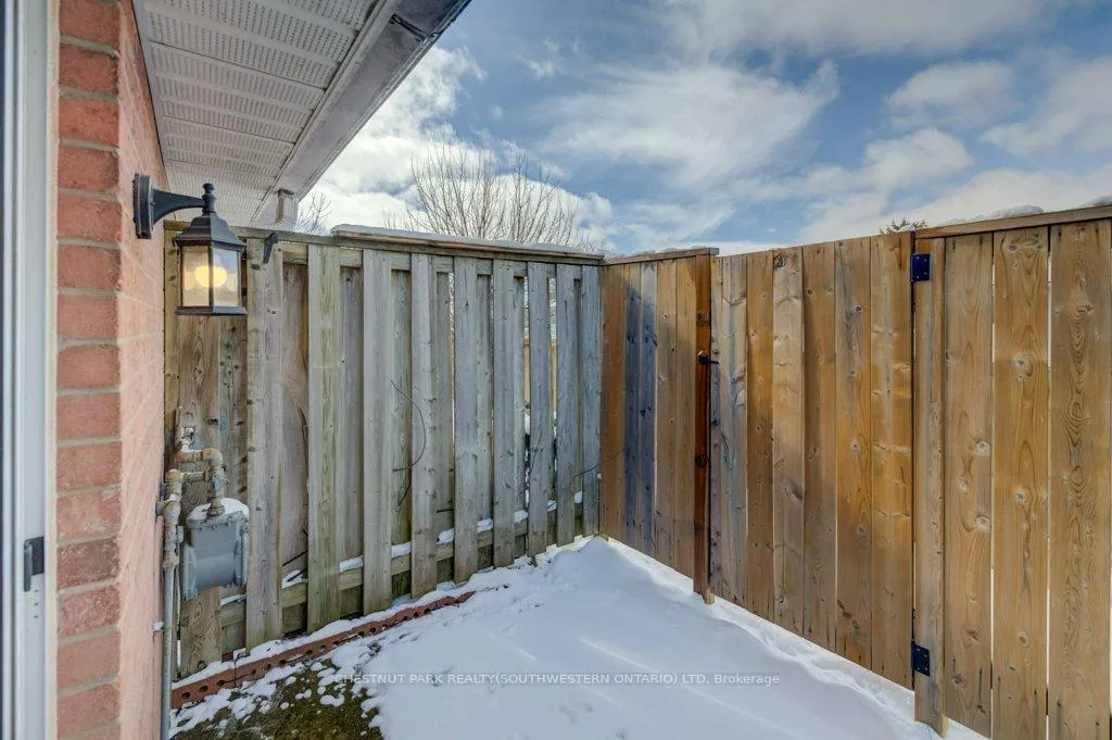 Photo 21 of Unit 35, 41 Valleyview Road, Kitchener — HOMEH