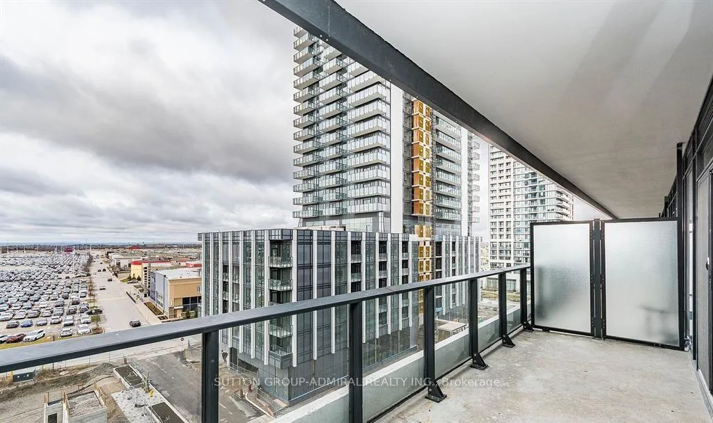 Photo 3 of Unit 315, 8960 Jane Street, Vaughan, Vellore Village — HOMEH