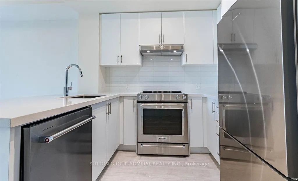 Photo 10 of Unit 315, 8960 Jane Street, Vaughan, Vellore Village — HOMEH