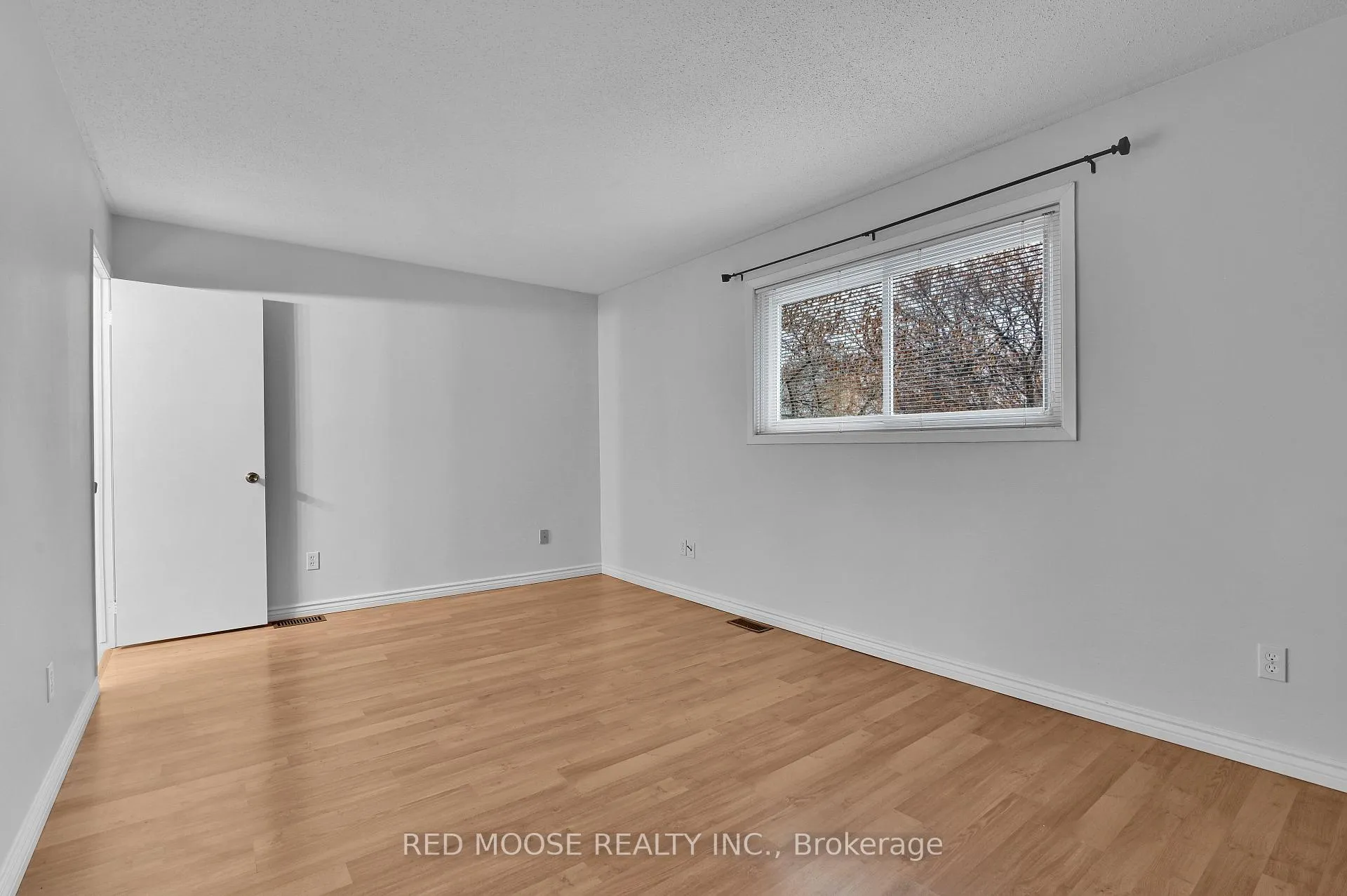 Photo 22 of 1983 Greenvale Lane, Ottawa, Chateauneuf — HOMEH