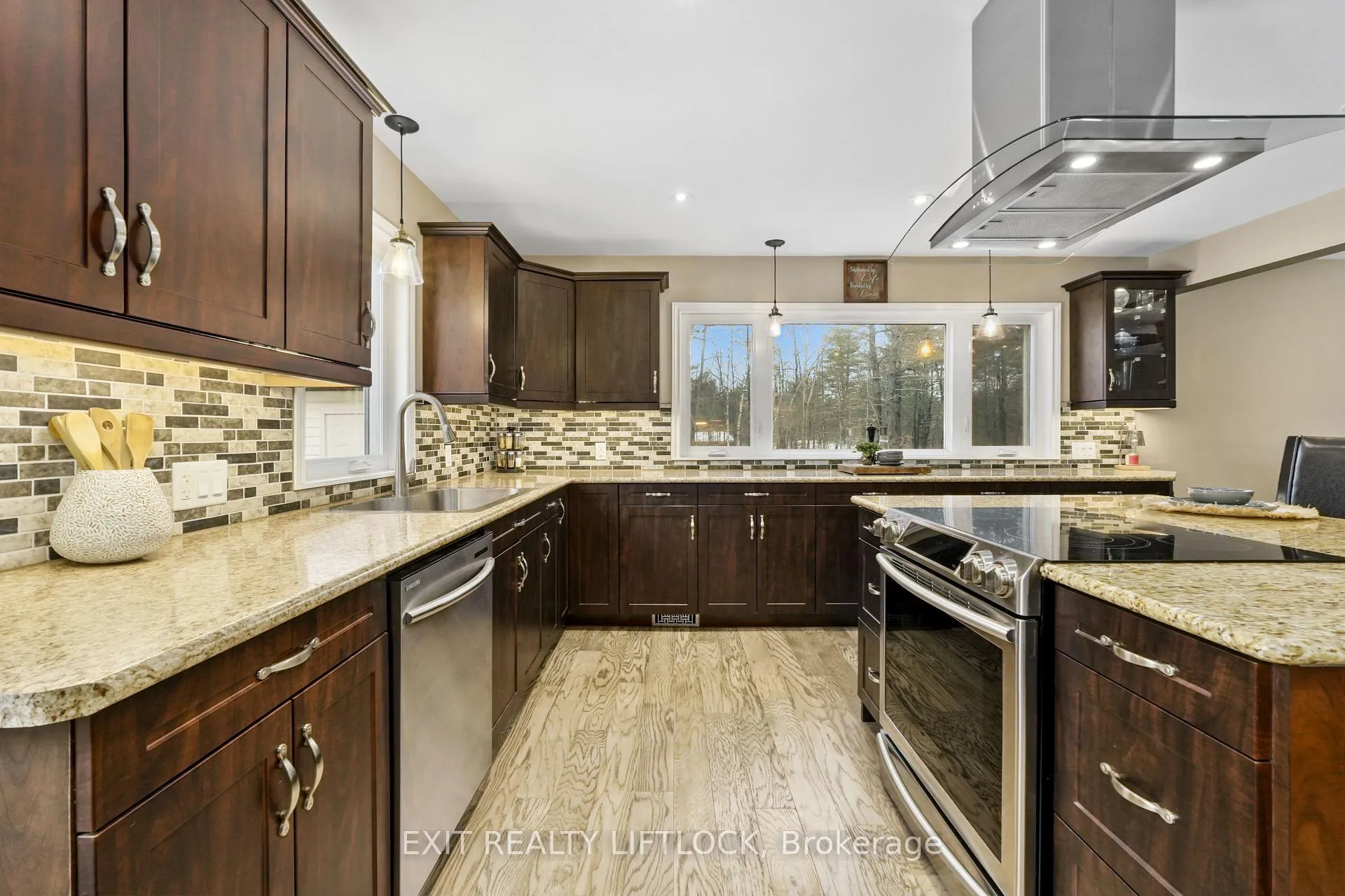 Photo 14 of 288 Hulls Road, North Kawartha — HOMEH