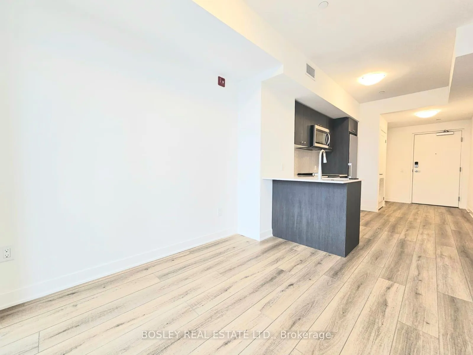 Photo 7 of 312 Erb Street, Waterloo — HOMEH