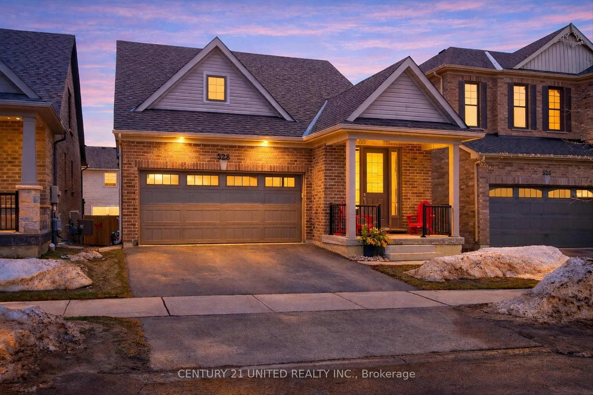 Photo 6 of 528 Macintosh Grove, Peterborough, Northcrest Ward 5 — HOMEH