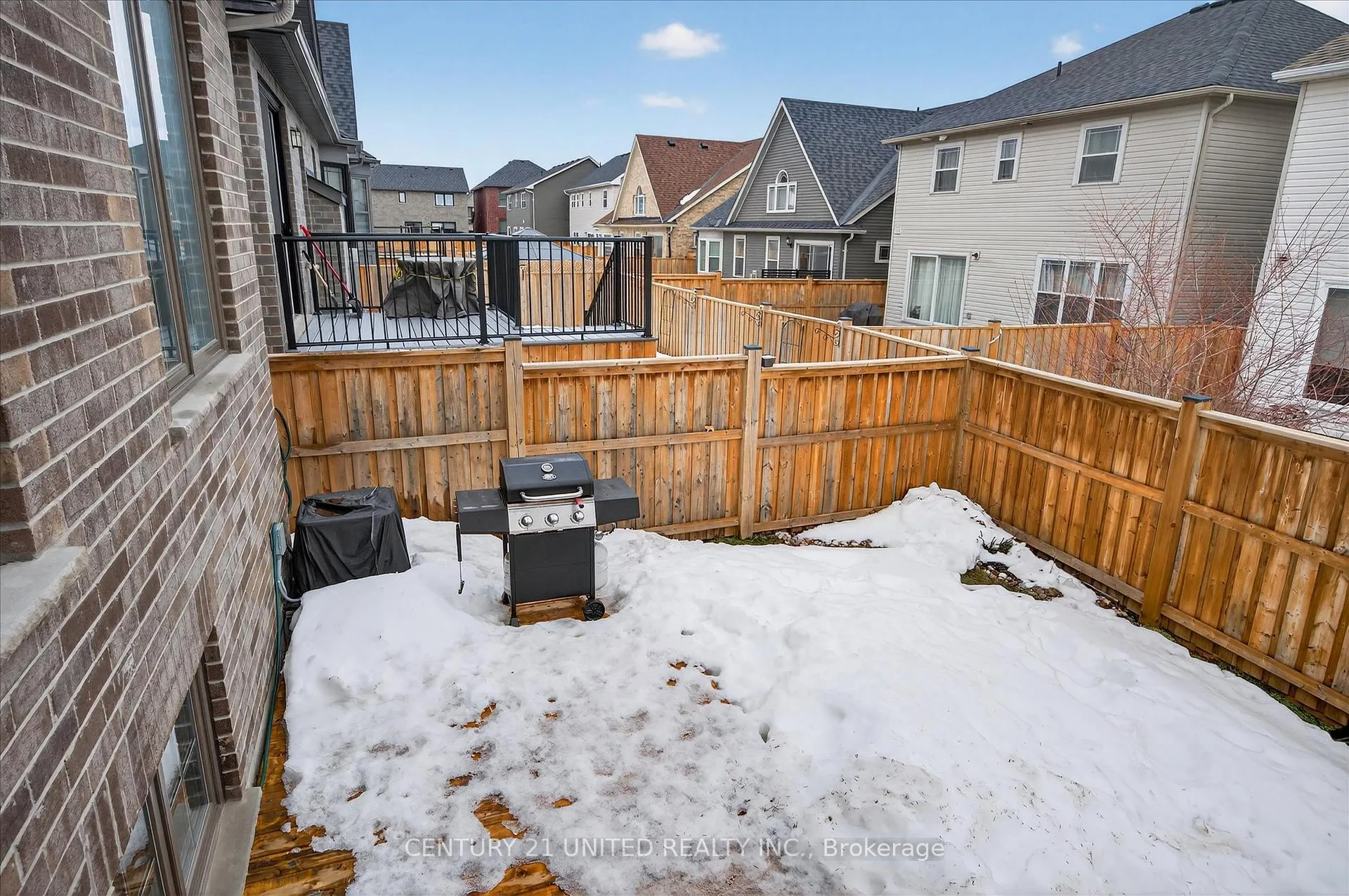 Photo 23 of 528 Macintosh Grove, Peterborough, Northcrest Ward 5 — HOMEH