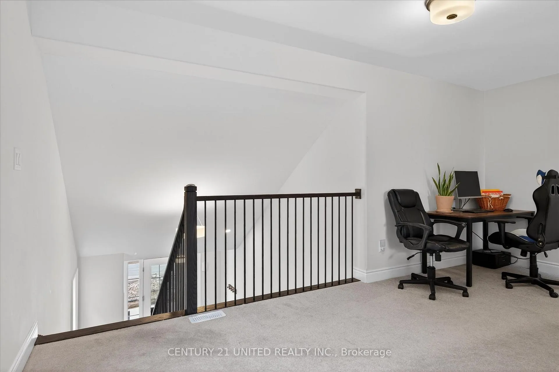 Photo 27 of 528 Macintosh Grove, Peterborough, Northcrest Ward 5 — HOMEH