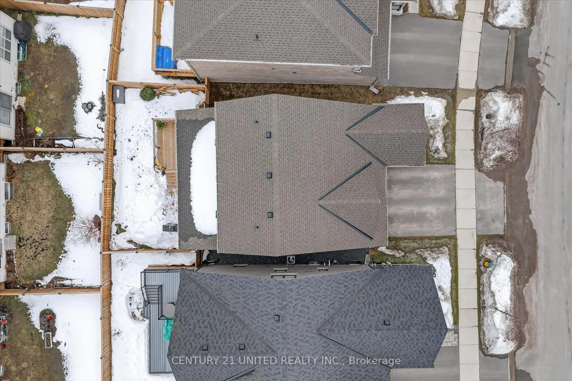 Photo 39 of 528 Macintosh Grove, Peterborough, Northcrest Ward 5 — HOMEH
