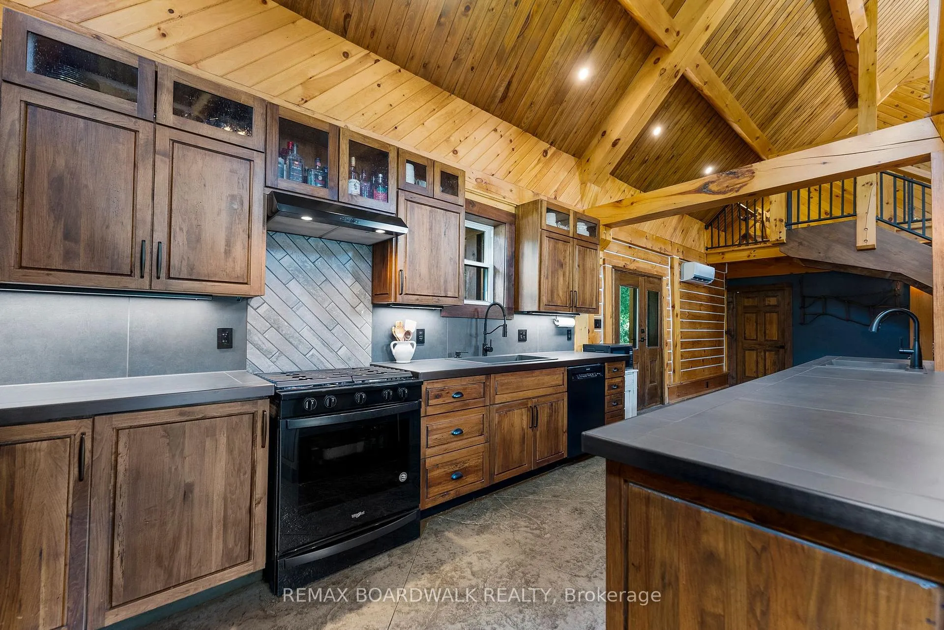 Photo 11 of 521 Concession Road 1A, Lanark Highlands, Lanark Highlands (Lanark) Twp — HOMEH