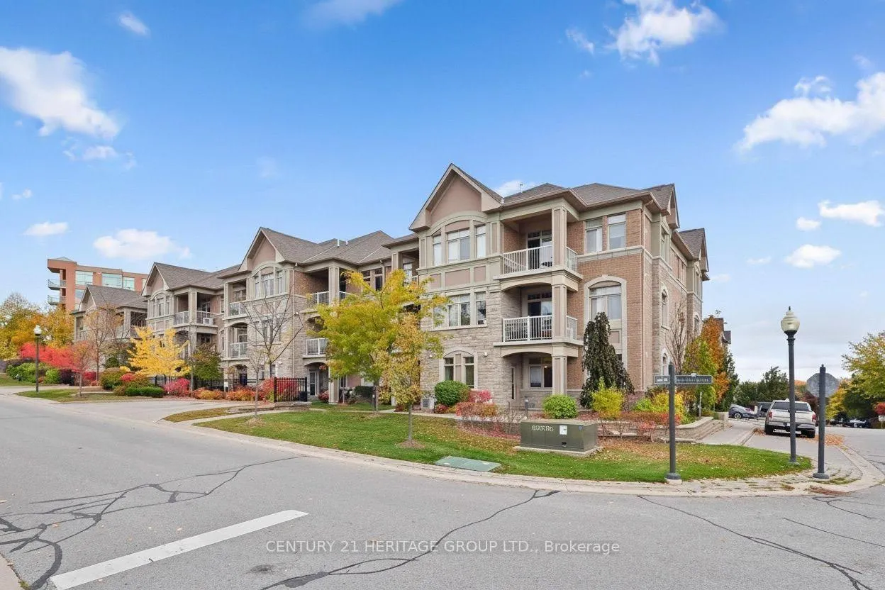Front of Unit 207, 2 Briar Hill Heights
